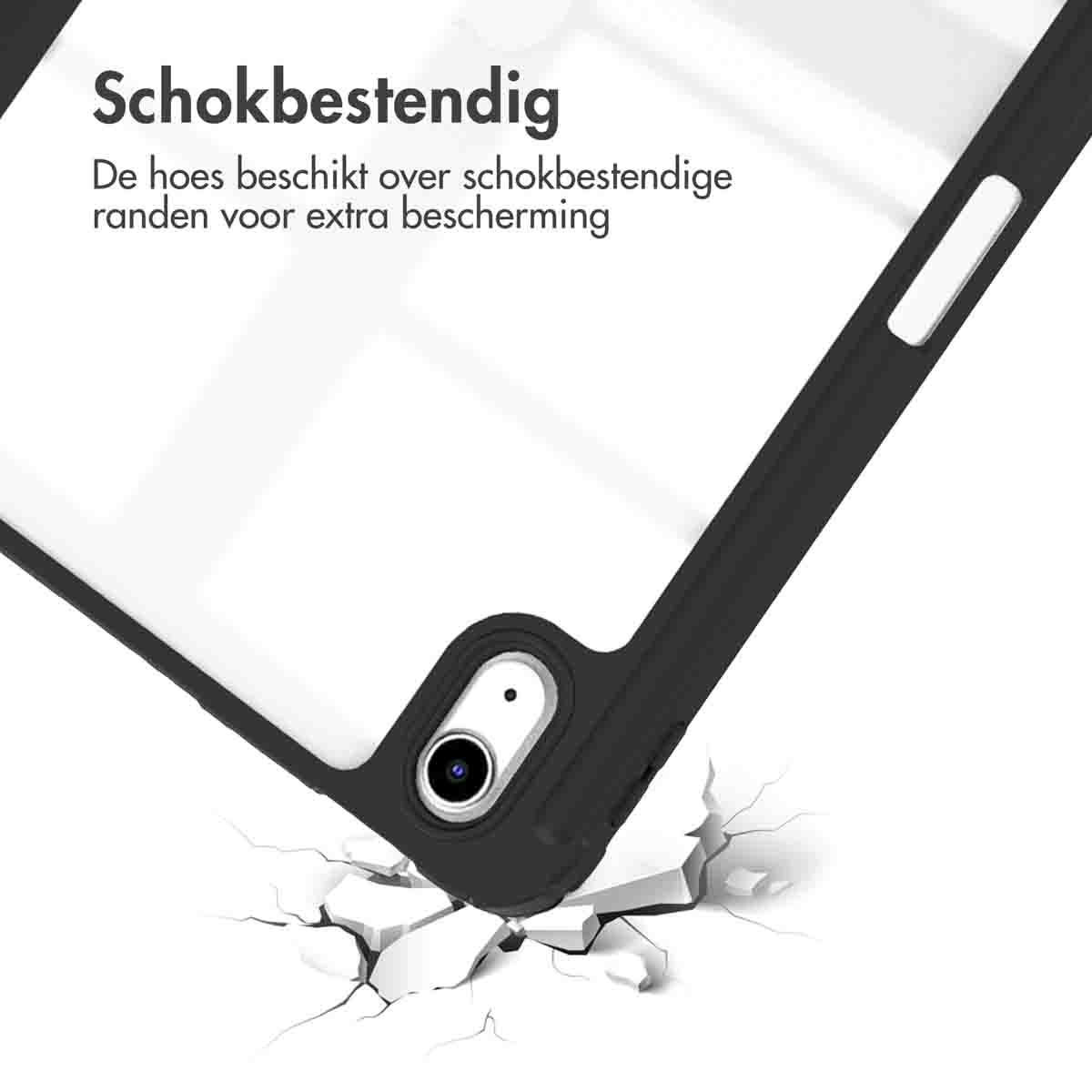 Gros plan sur un étui de tablette noir. Texte : Antichoc. L'étui a des fissures blanches en dessous.