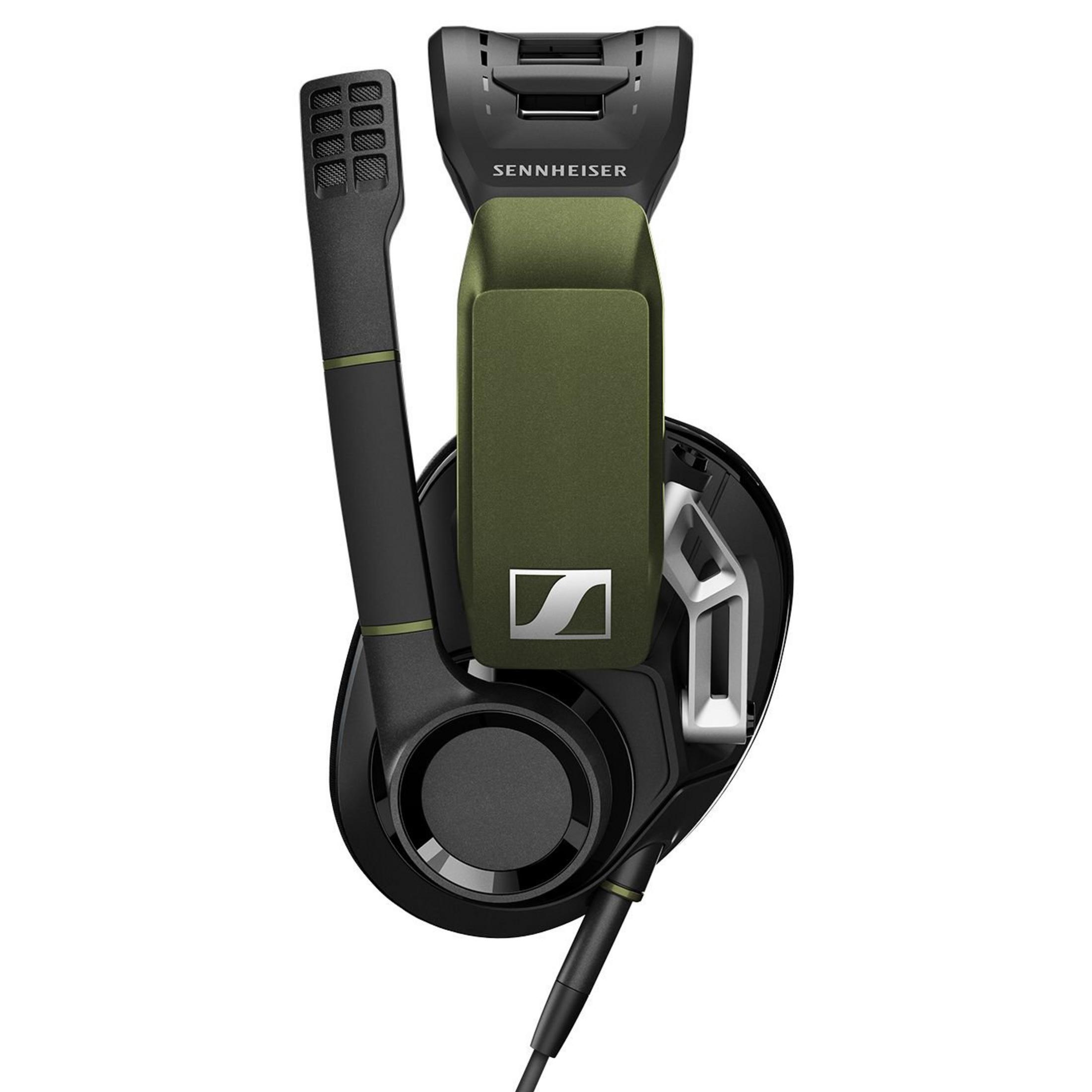 Auriculares para juegos Sennheiser, negros y verde oliva, con micrófono.