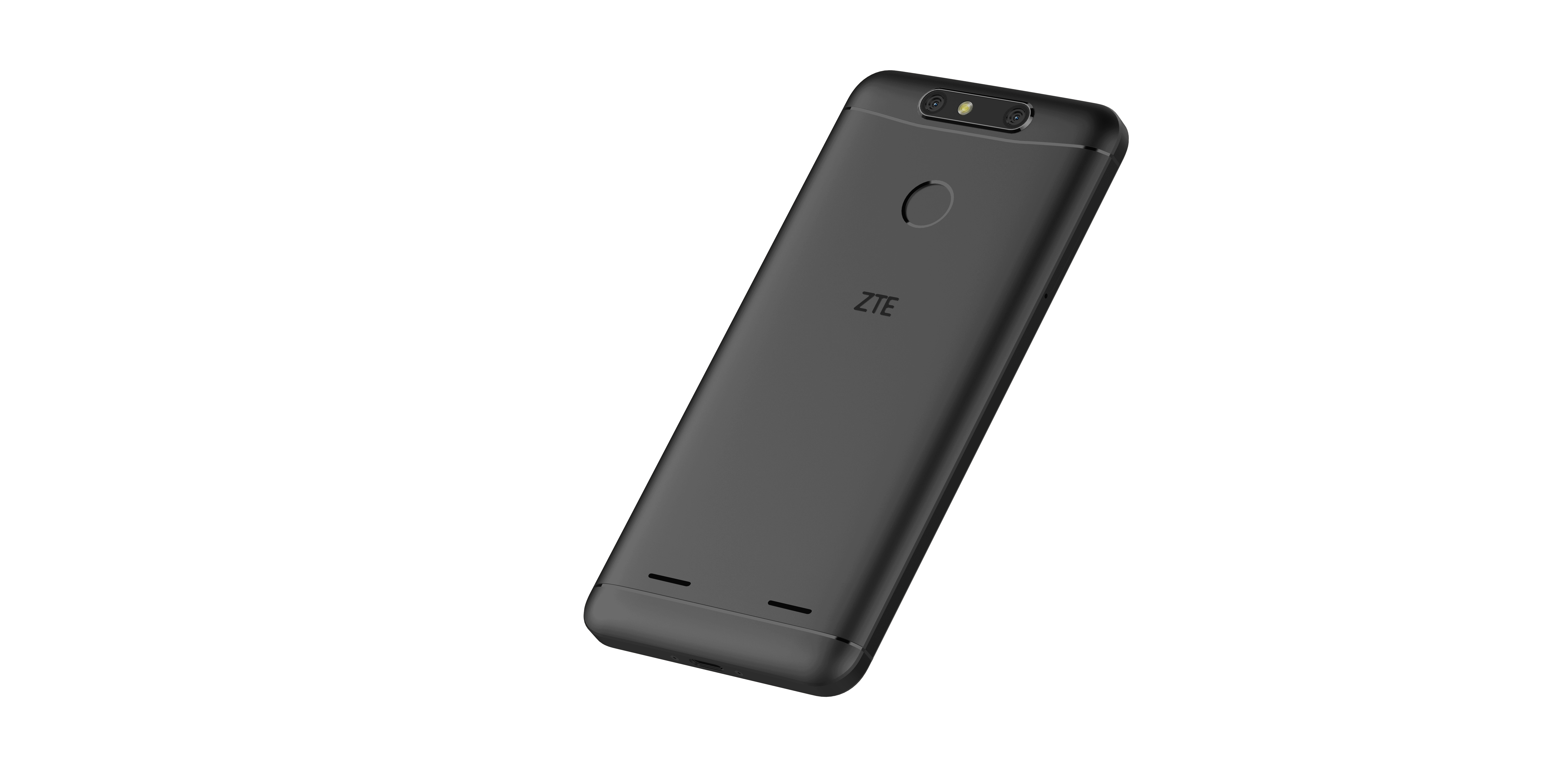 Schwarze Telefonrückseite. Dual-Objektiv-Kamera, ZTE-Logo.