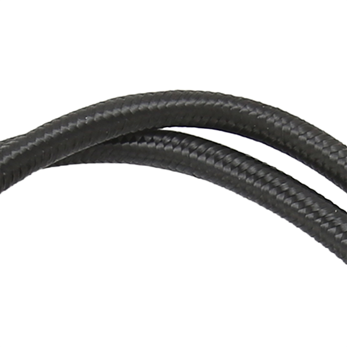 Nahaufnahme eines schwarzen geflochtenen Kabels. Das Kabel ist dick und hat eine strukturierte Oberfläche.
