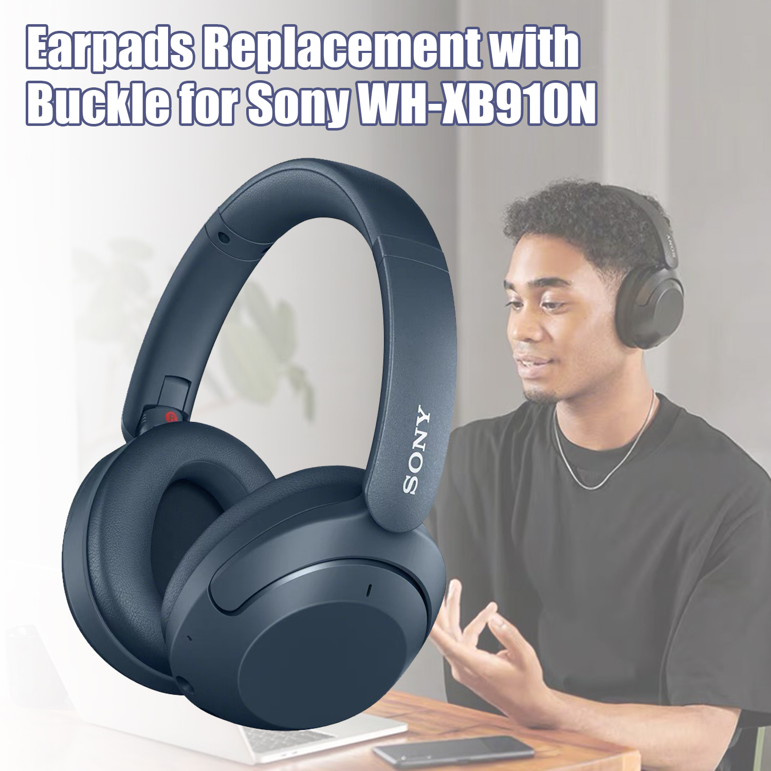 Granatowe słuchawki na mężczyźnie, z tekstem o wymianie wkładek.