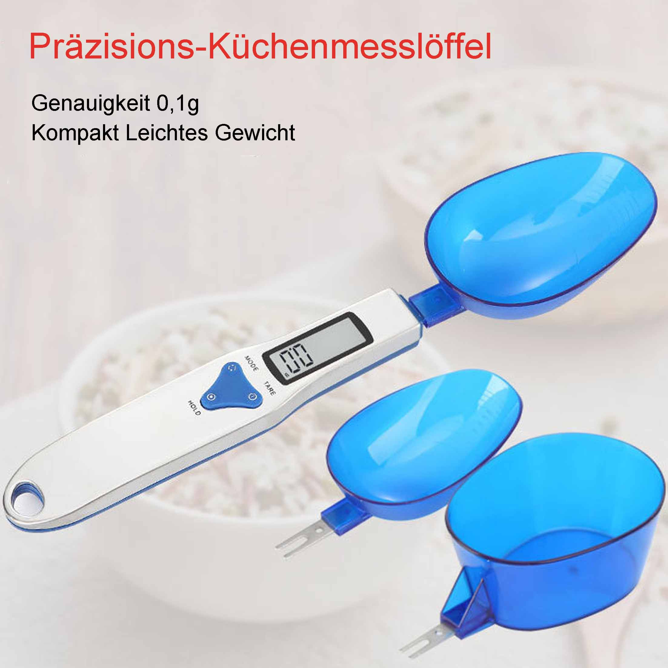 Küchenmesslöffel mit Digitalanzeige und blauen Messbechern.