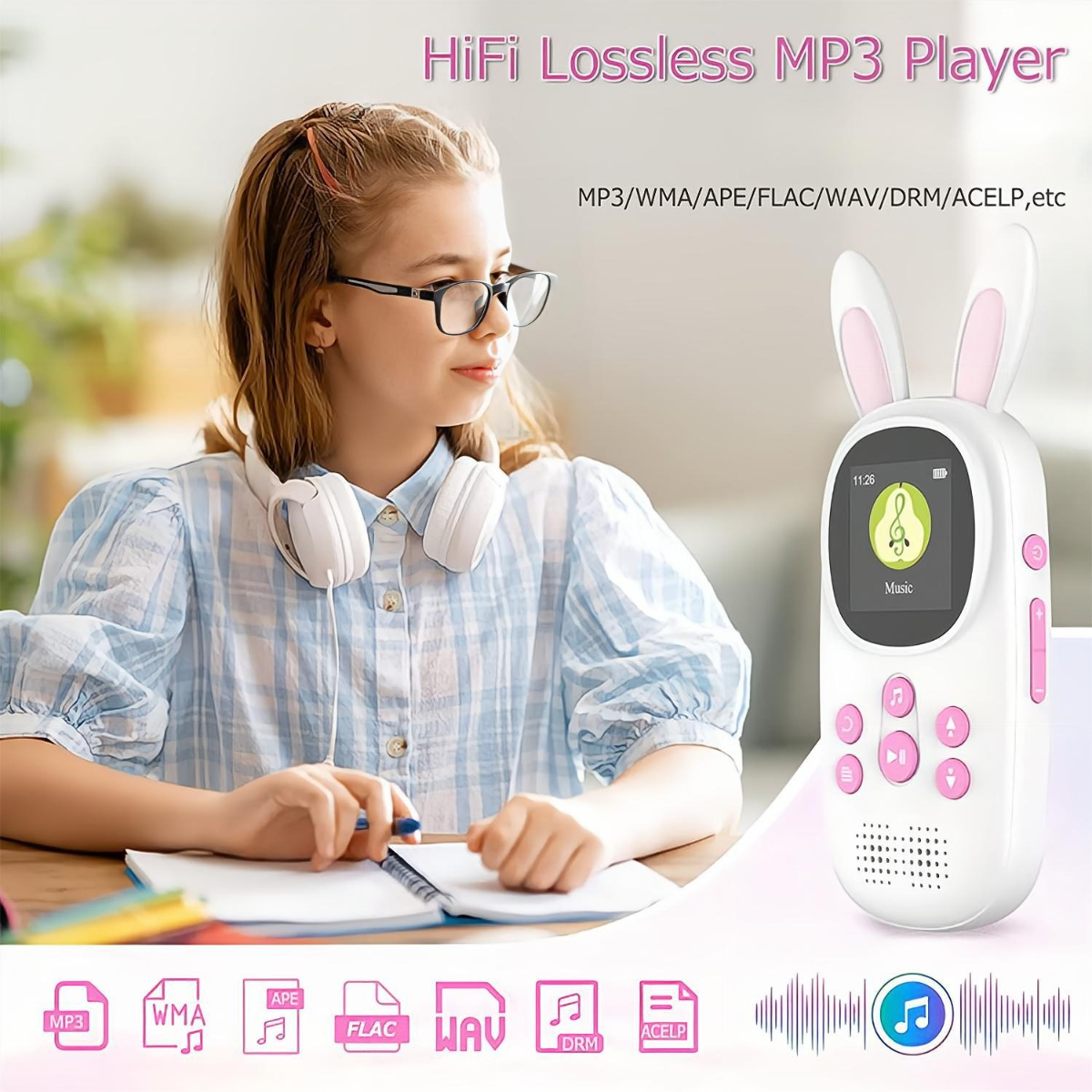Mädchen mit Kopfhörern und Brille, MP3-Player mit Hasenohren, Icons und Text: HiFi Lossless MP3 Player.