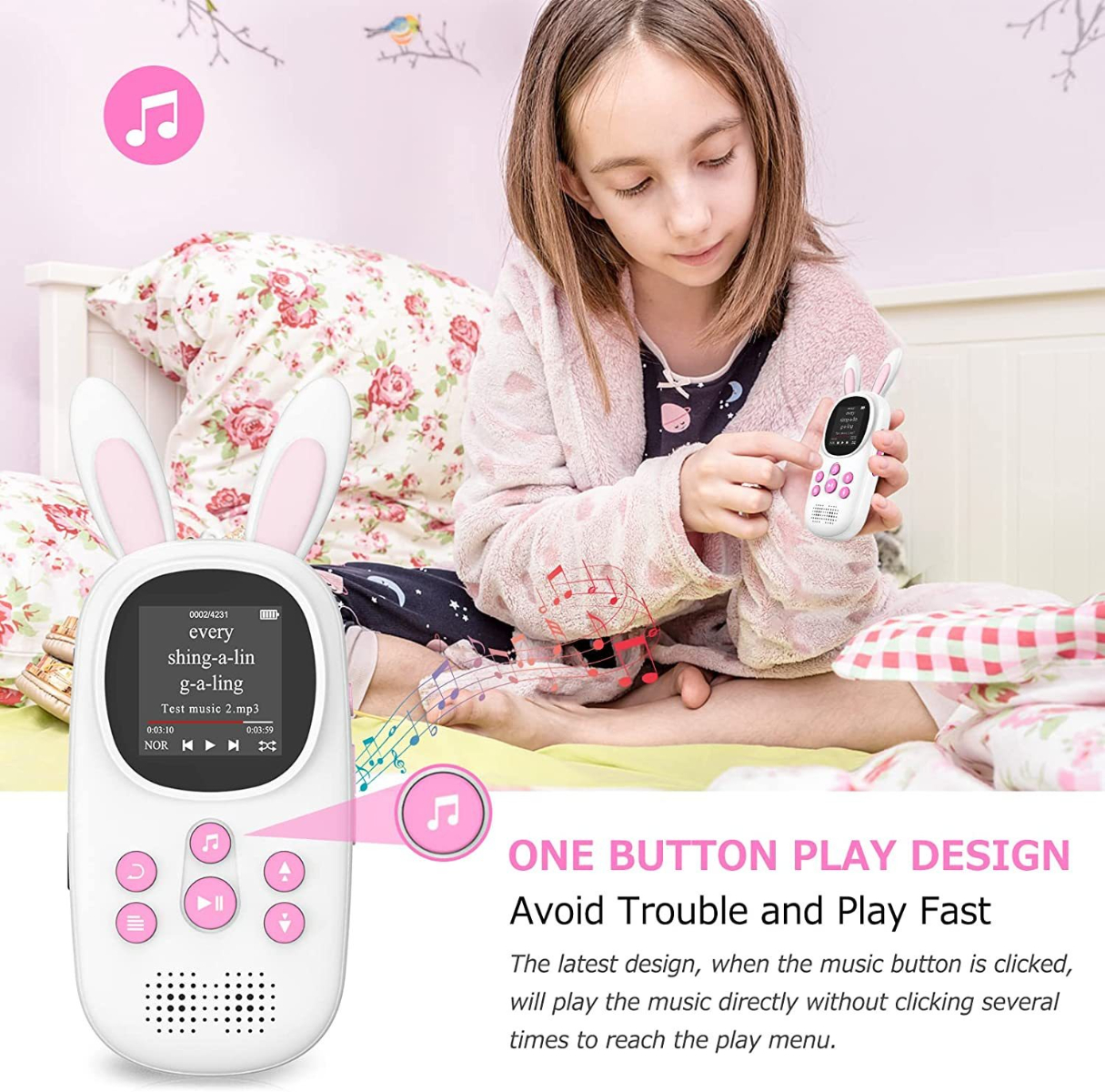 Mädchen mit Hasenohren, benutzt Babyphone. Das Gerät hat Bildschirm und Knöpfe.