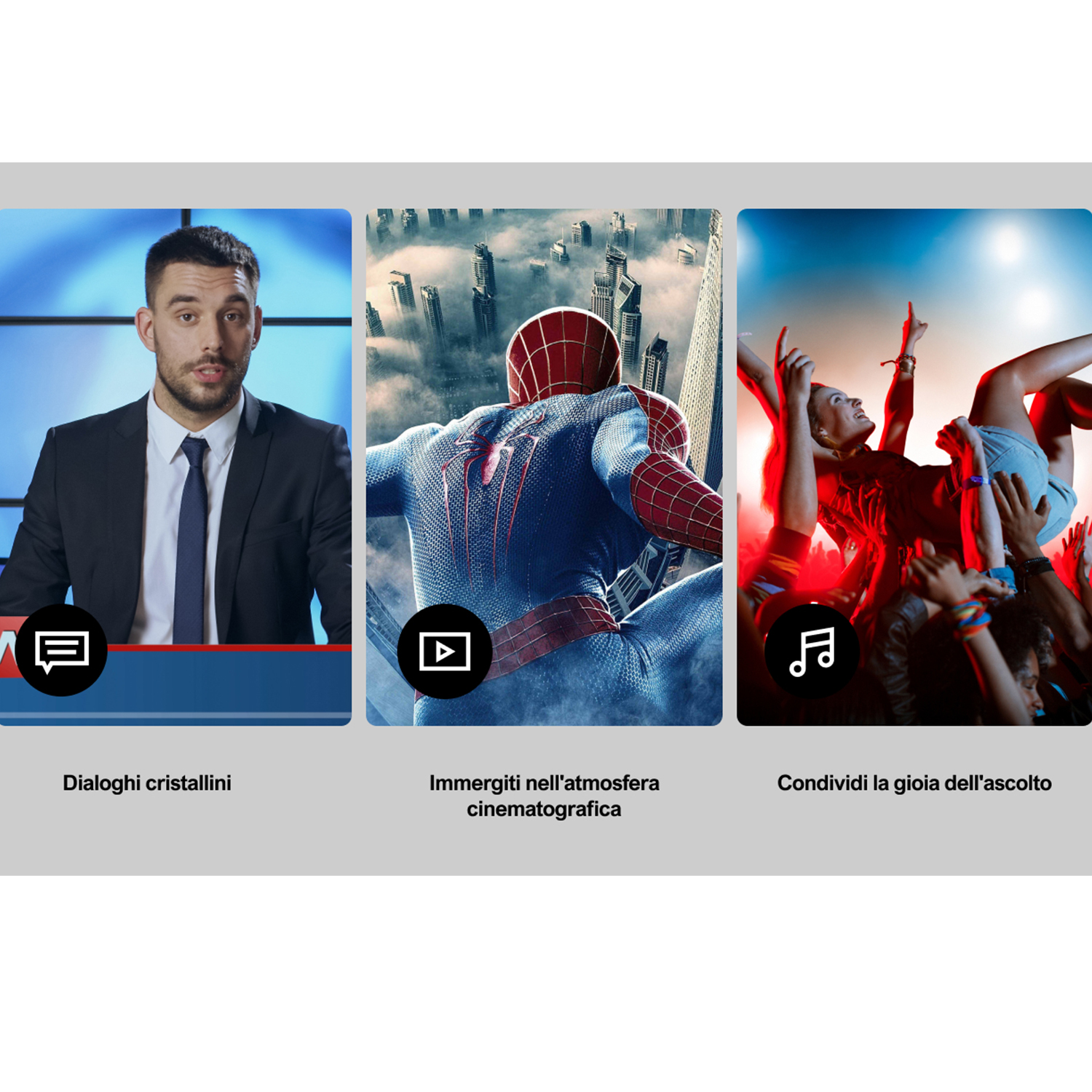 Un uomo in giacca e cravatta parla davanti a uno schermo blu. Spider-Man guarda una città. Una folla solleva una persona a un concerto.