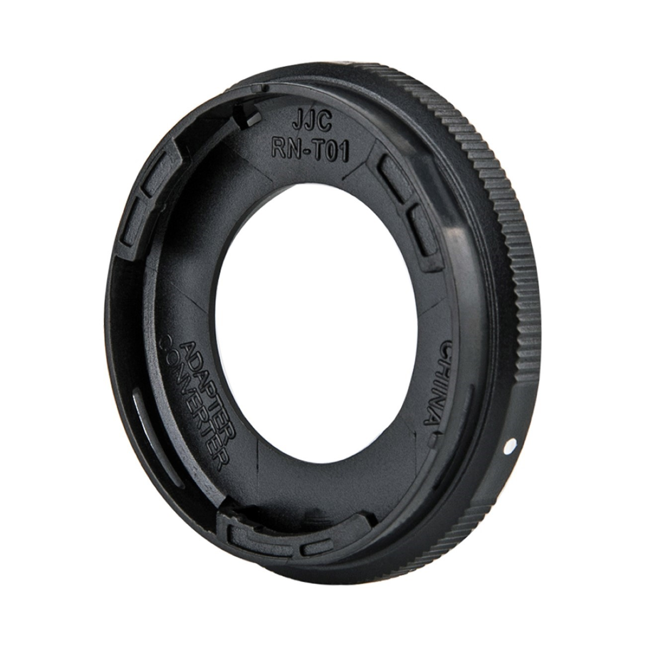 Ein schwarzer Adapterring mit dem Text JJC RN-T01 und ADAPTER CONVERTER und einem Loch in der Mitte.
