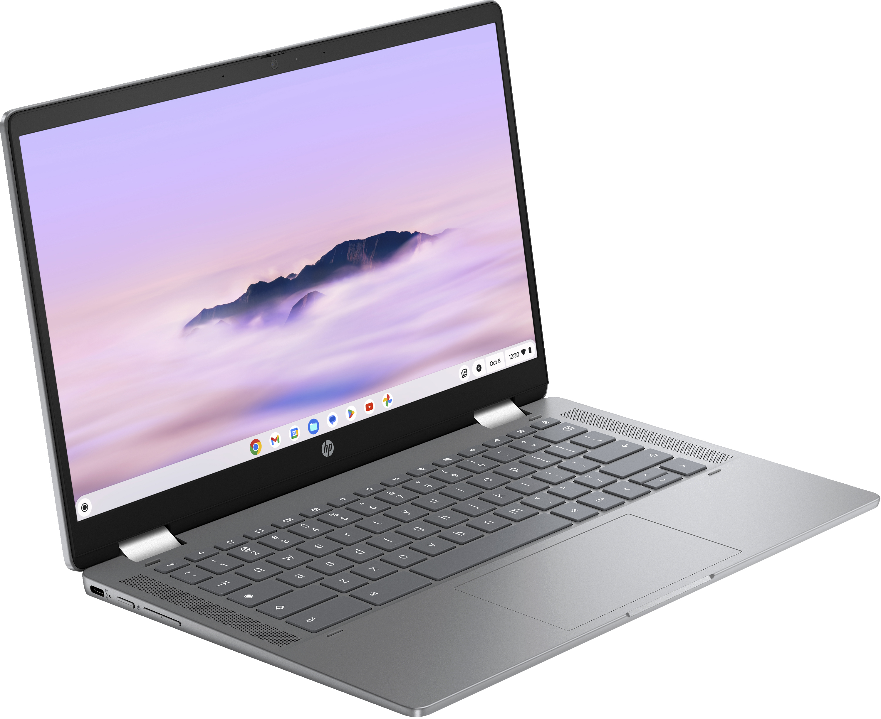 Laptop HP Chromebook argentato, aperto. Schermo bianco con scena di montagna, tastiera grigia.