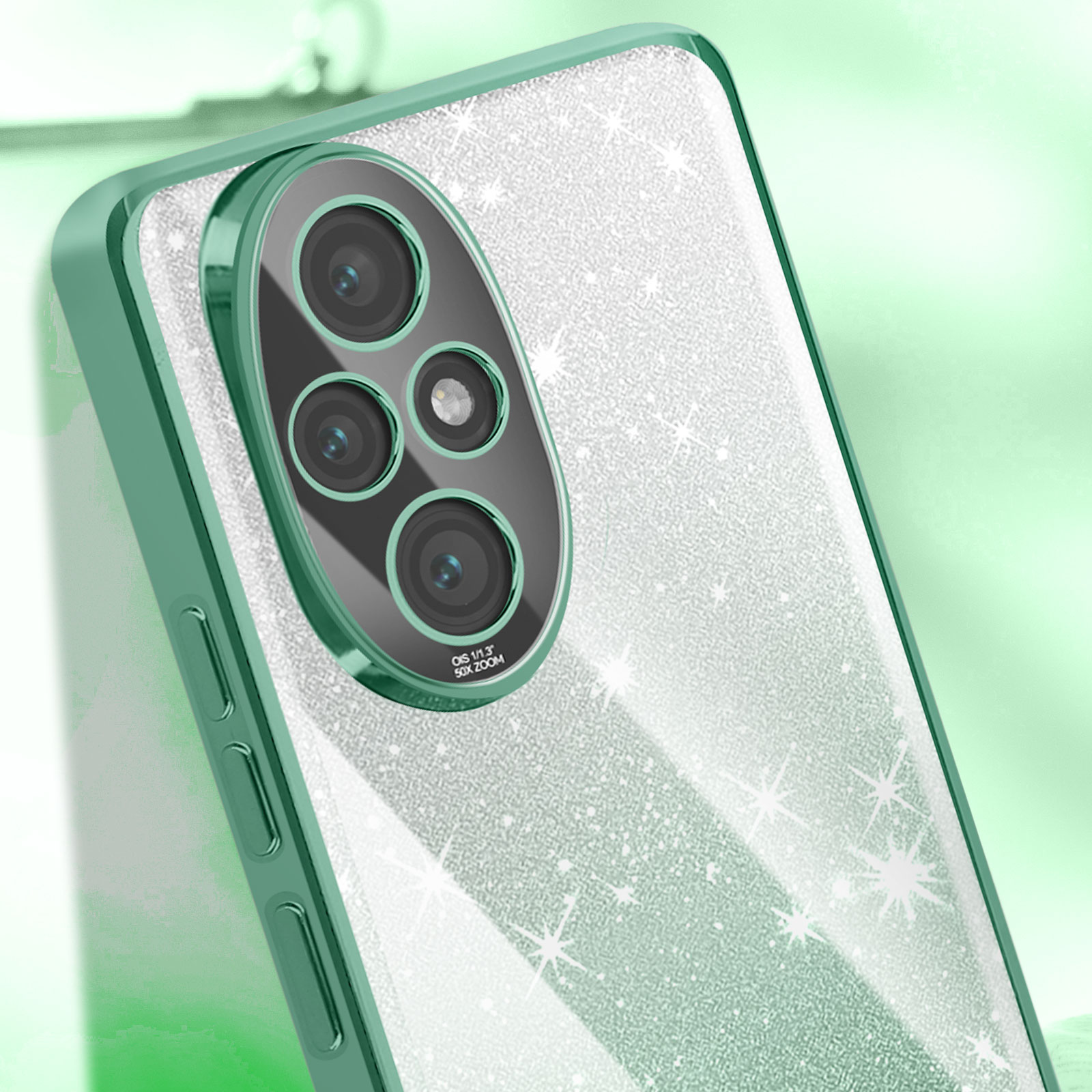 Uno smartphone, custodia verde con tripla lente, nei colori verde e argento.