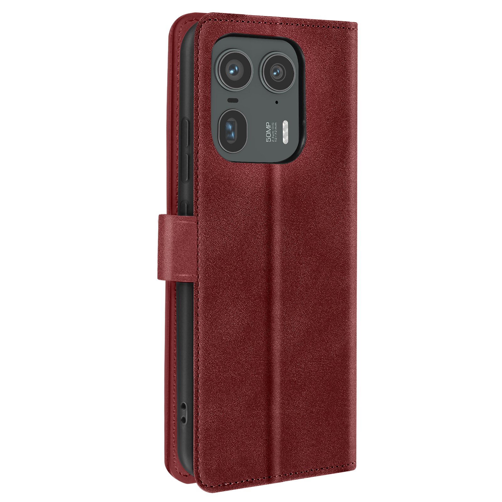 Funda de teléfono de cuero rojo con solapa y cierre magnético. Teléfono con triple cámara.