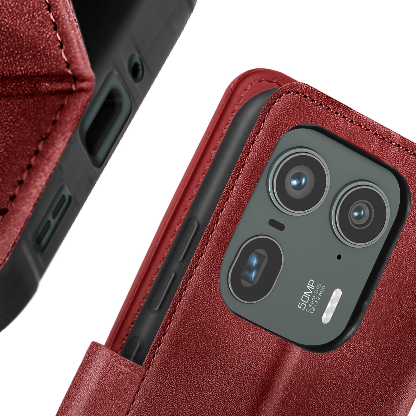 Primer plano de una funda roja. La parte trasera tiene tres cámaras.