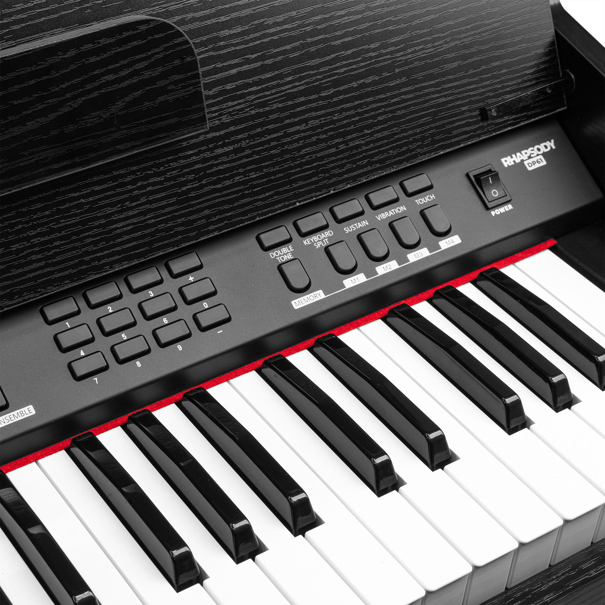 Klaviertastatur mit schwarzen und weißen Tasten. Das Klavier hat Tasten für verschiedene Funktionen.