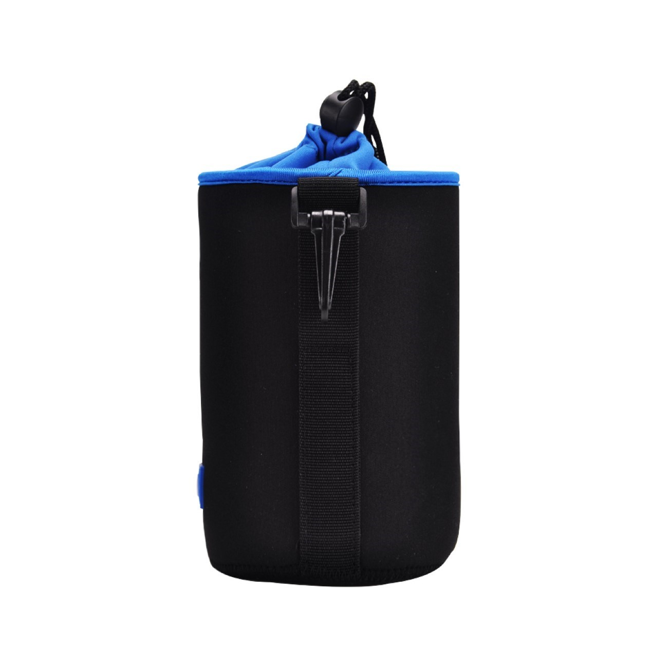 Schwarz-blaue Objektivtasche mit Kordelzug und Trageriemen.