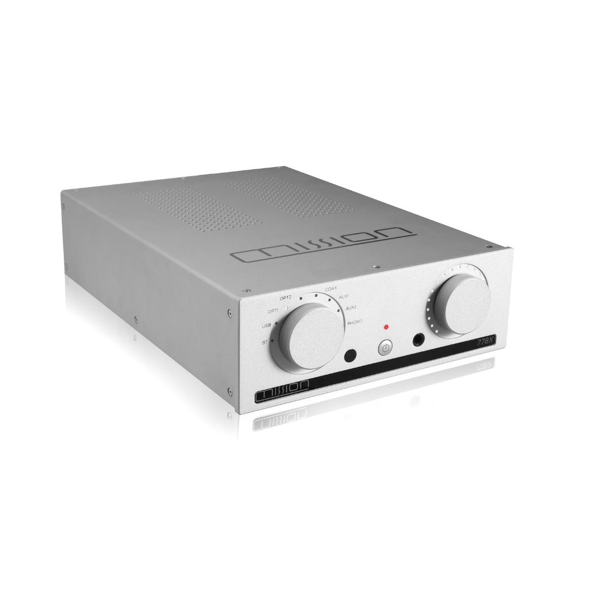 Zilveren audioversterker met knoppen en knoppen.
