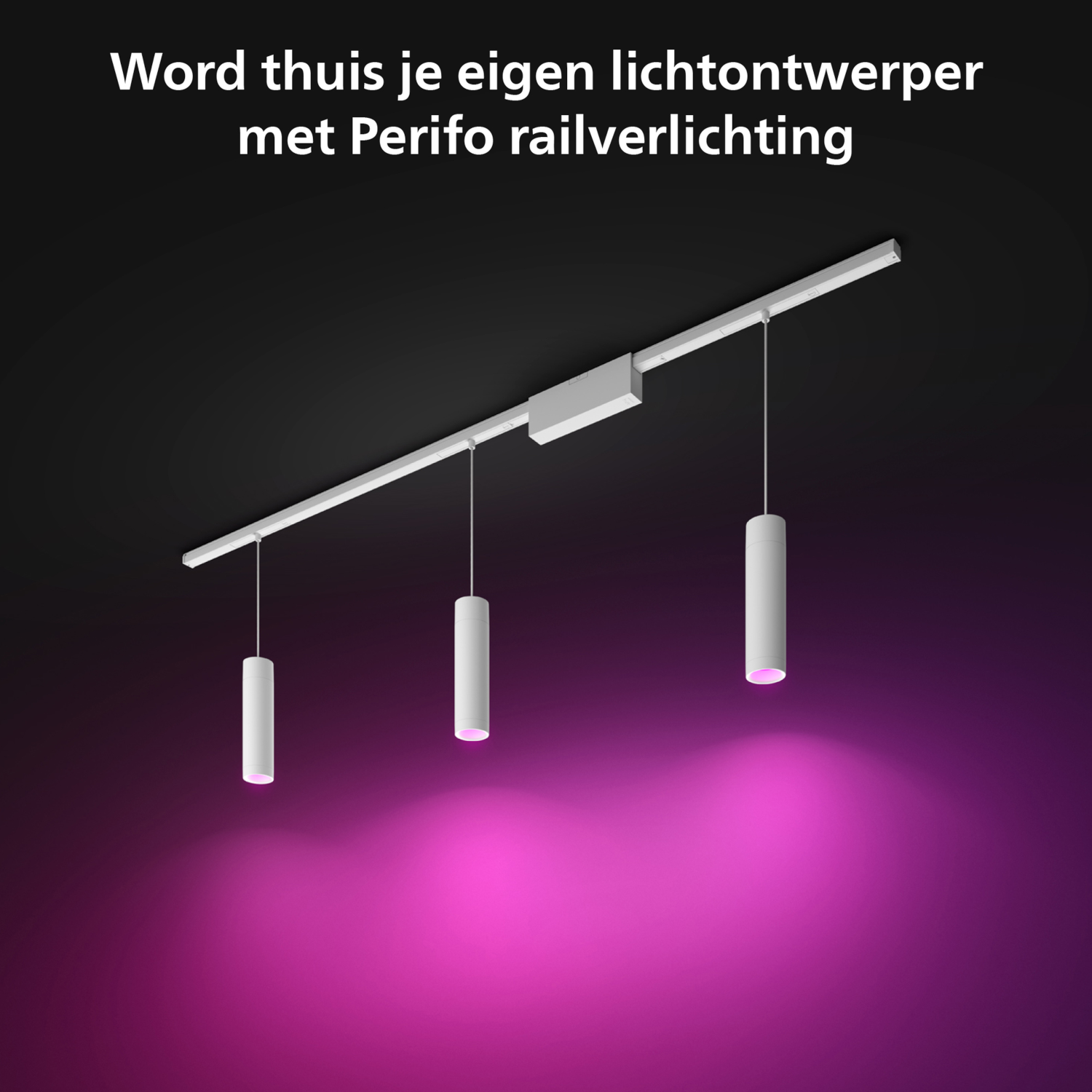 Lumières suspendues à un rail sur fond sombre. Les lumières sont cylindriques, émettant une lumière rose.