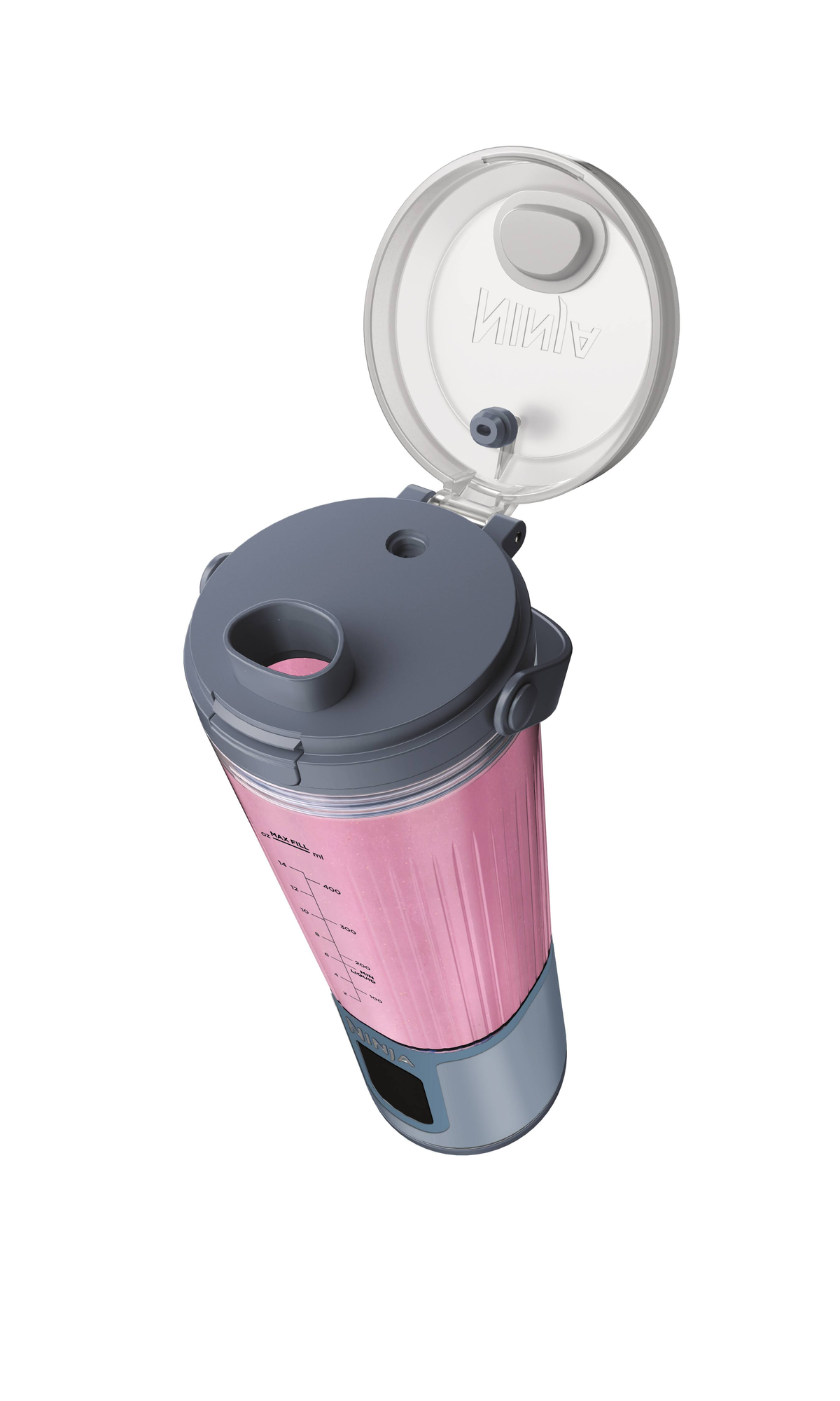 Smoothie rose dans un blender. Le couvercle est ouvert. Le blender a des accents gris.