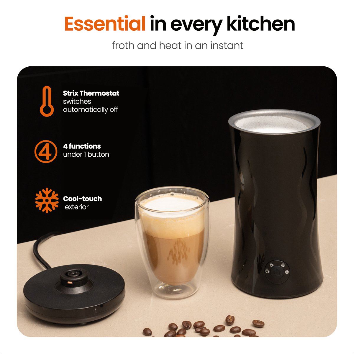 Ein schwarzer Milchaufschäumer, Kaffee in einem Glas und Kaffeebohnen. Text: 'Essential in every kitchen'.