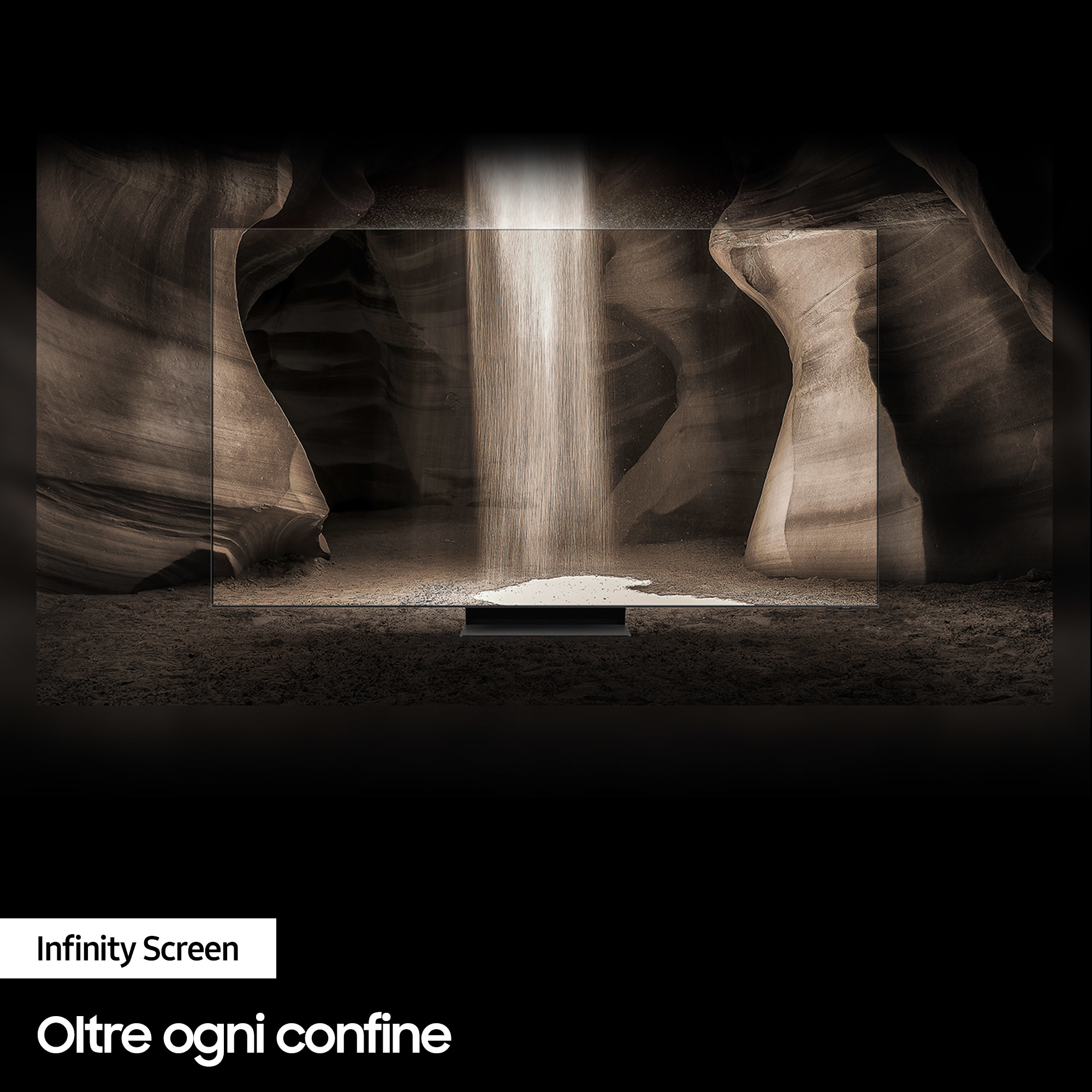 Telewizor Samsung wyświetlający wodospad na ciemnym tle. Tekst: 'Infinity Screen'.