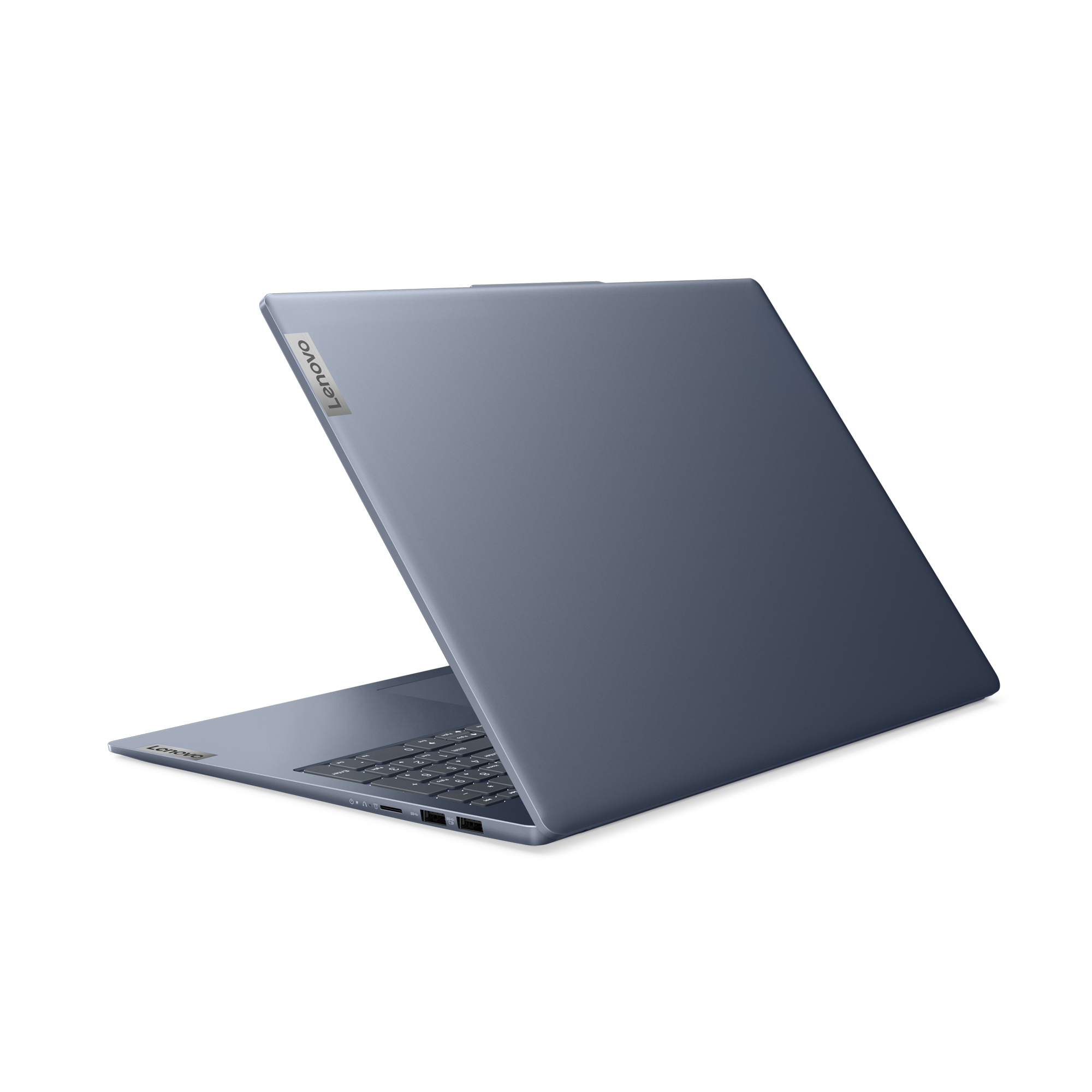 Laptop blu-grigio, con logo Lenovo, aperto ad angolo. La tastiera è visibile.
