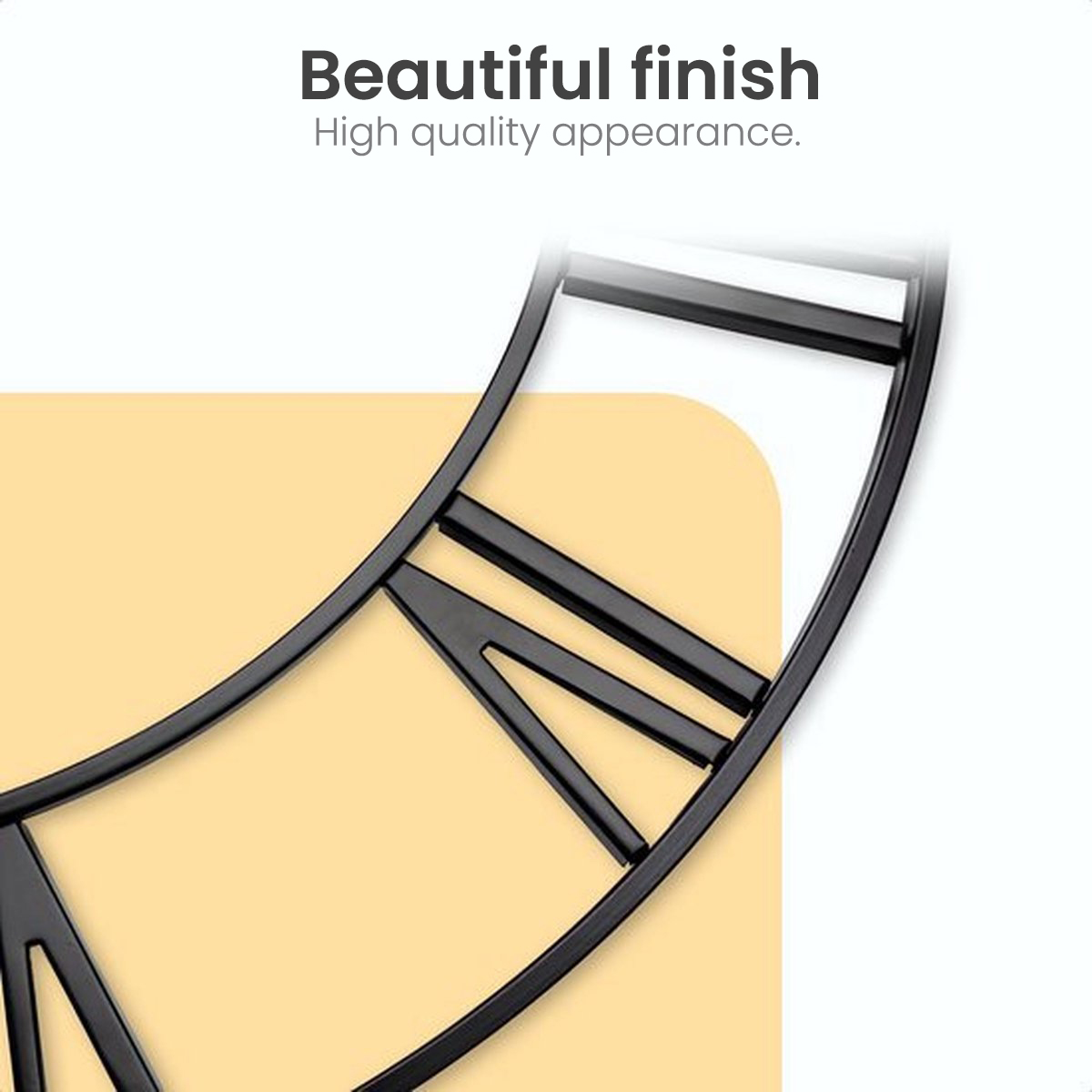 Zwarte wijzerplaat, Romeinse cijfers, zwart frame, gele achtergrond, en de tekst "Beautiful finish".