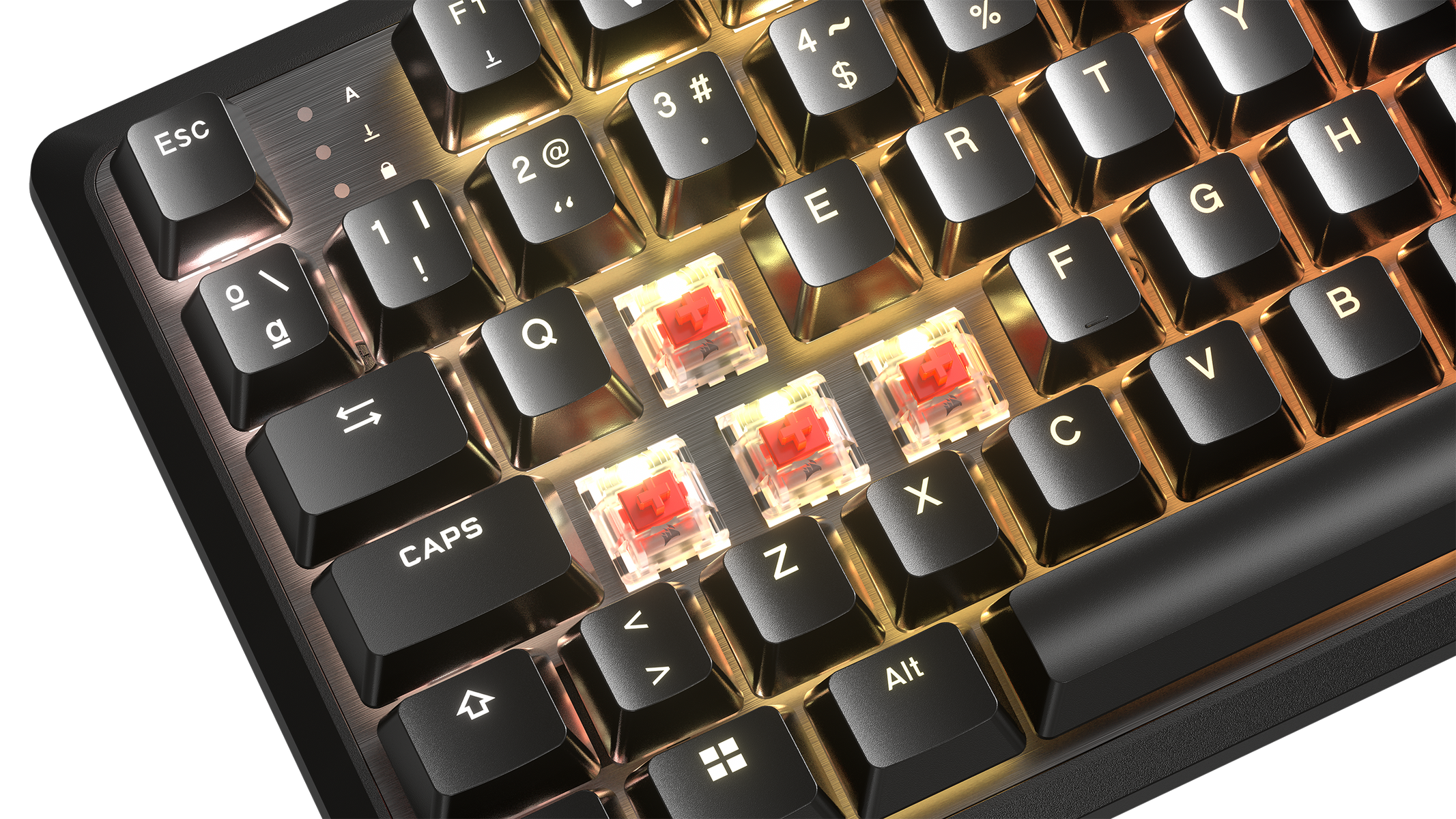 Primo piano di una tastiera meccanica retroilluminata con interruttori rossi e tasti neri.