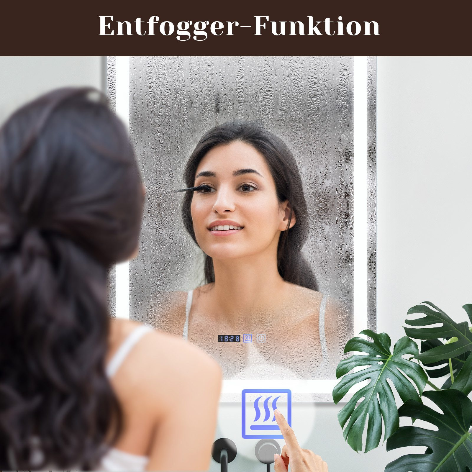 Kobieta spogląda w lustro z parą. Zielona roślina jest po prawej stronie, dłoń dotyka przycisku.