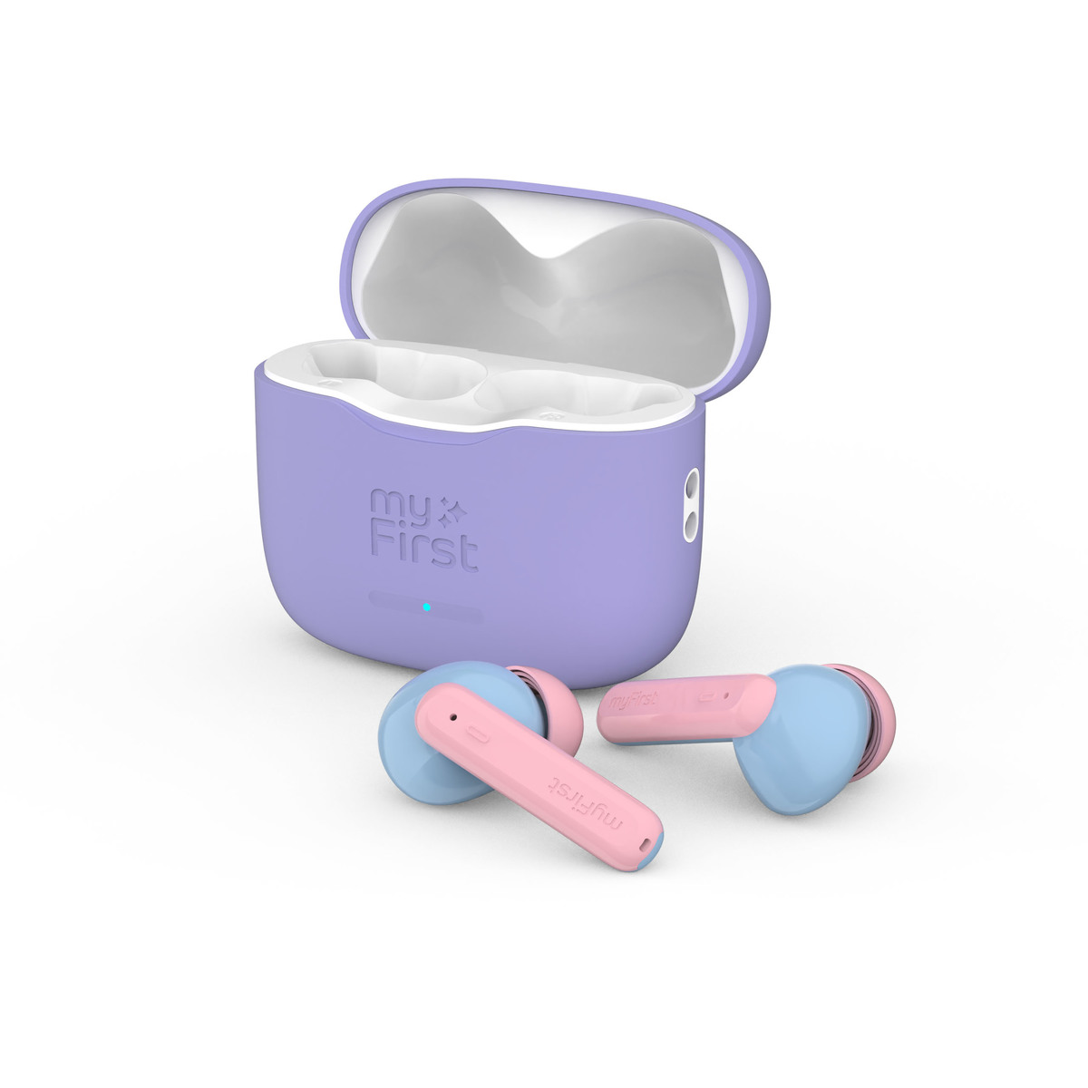 Ohrhörer und Ladeetui, lila Etui, blaue und rosa Ohrhörer. Isoliert auf weißem Hintergrund.