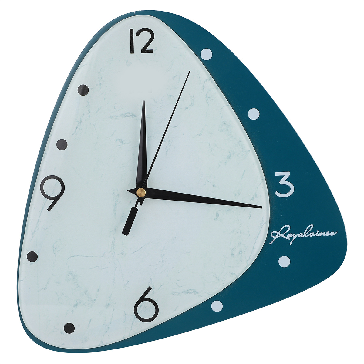 Eine dreieckige Uhr mit einem türkisfarbenen Rahmen. Das Zifferblatt hat Zahlen und Zeiger.