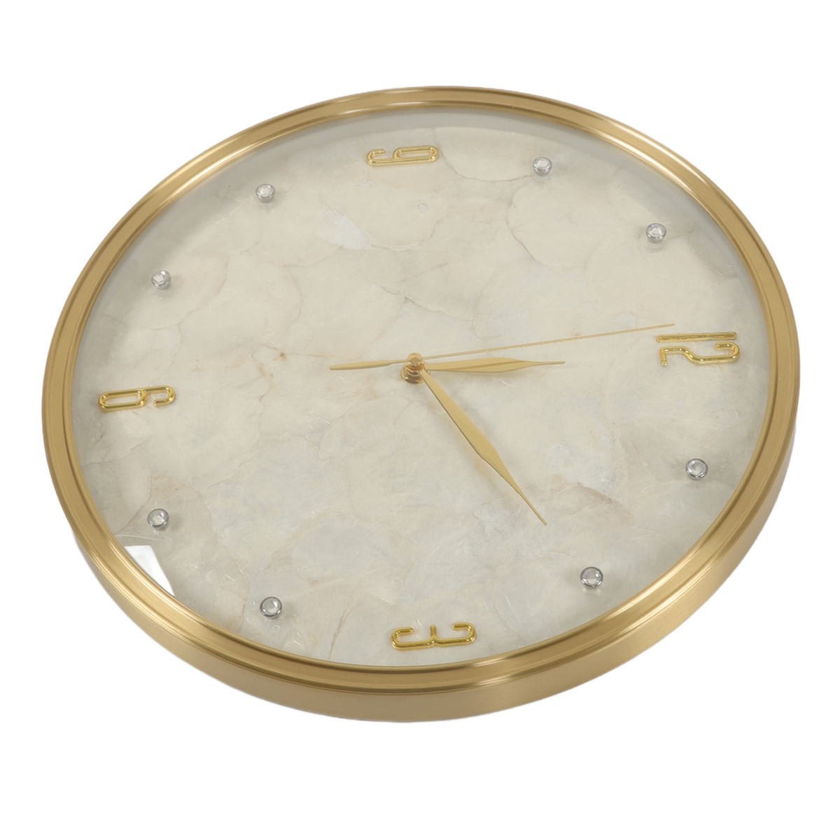 Goldumrandete, runde Uhr mit goldenen Zeigern und Markierungen. Weißes Zifferblatt mit Struktur.