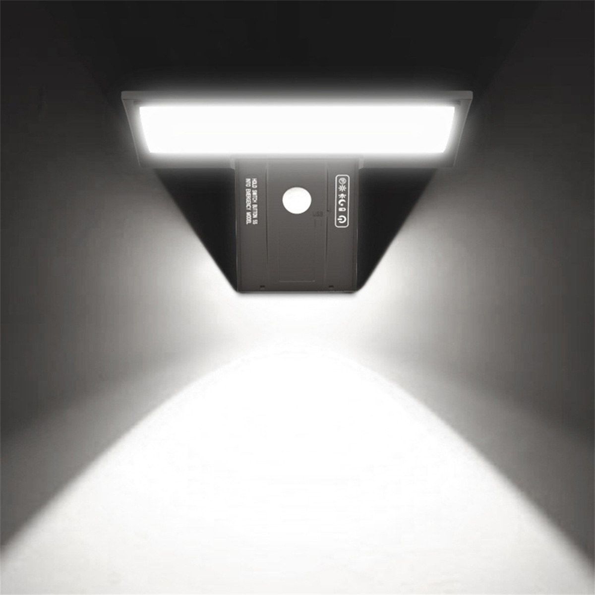 LED-Leuchte auf dunklem Hintergrund. Das Licht ist hell und scheint nach unten.