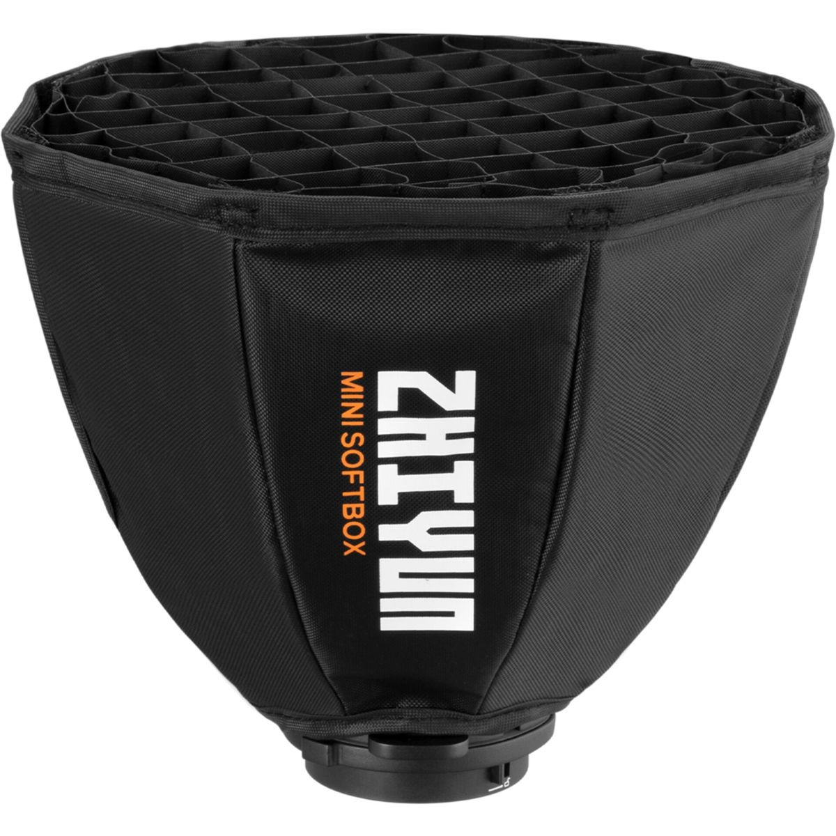 Schwarze Softbox mit dem Schriftzug "Zhiyun" in Weiß auf der Vorderseite.
