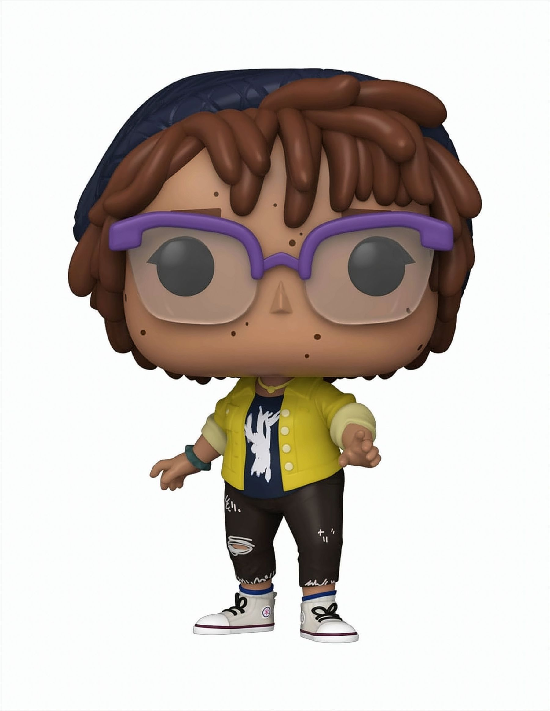 Una figura Funko Pop di un ragazzo adolescente con occhiali, cappello e giacca gialla.