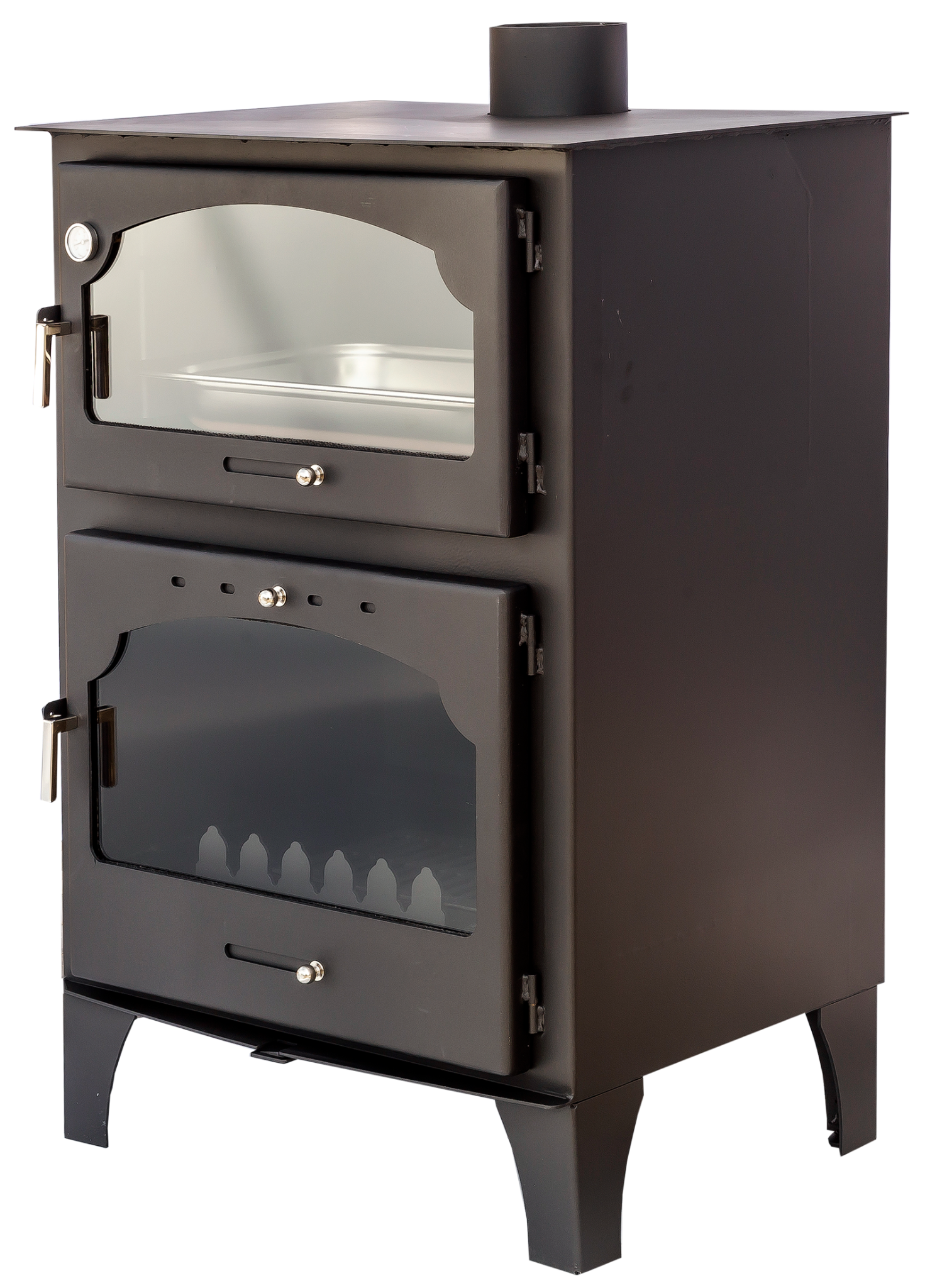 Estufa de leña negra con dos puertas de cristal. La estufa tiene una chimenea en la parte superior.
