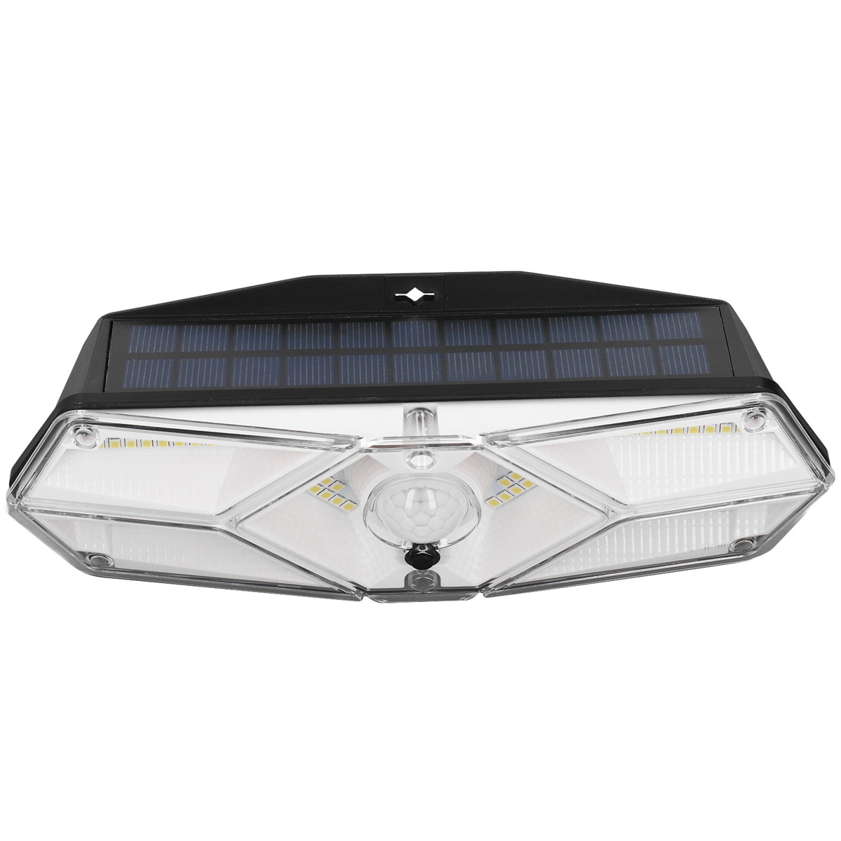 Eine schwarze solarbetriebene Außenleuchte. Sie hat ein rechteckiges Solarpanel und eine klare Lichtplatte.