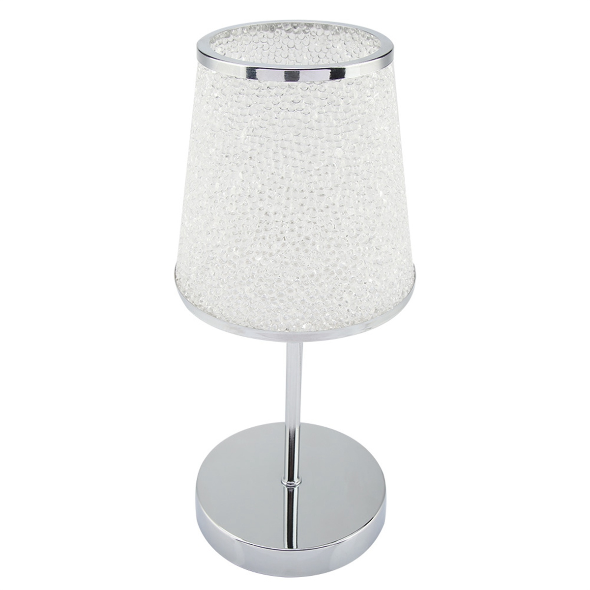 Silberne Lampe mit einem transparenten, strukturierten Lampenschirm und einem runden Sockel.