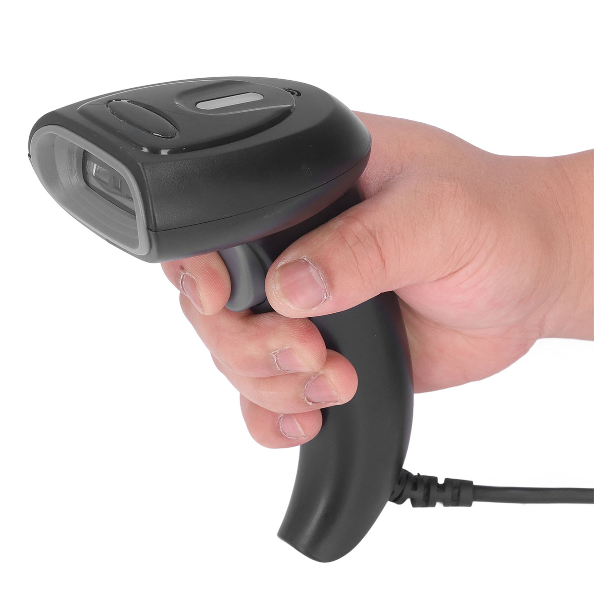 Ein schwarzer Barcode-Scanner wird von einer Hand gehalten. Der Auslöser ist orange.