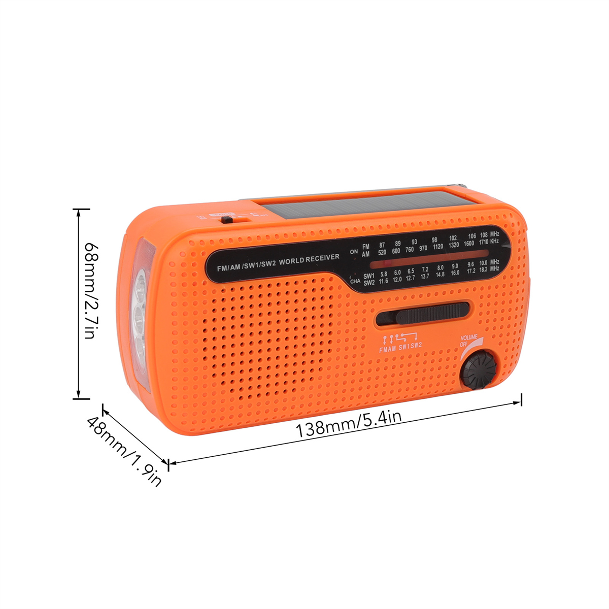 Oranges Radio mit Maßen, Taschenlampe und Drehregler für die Lautstärke, vor weißem Hintergrund.