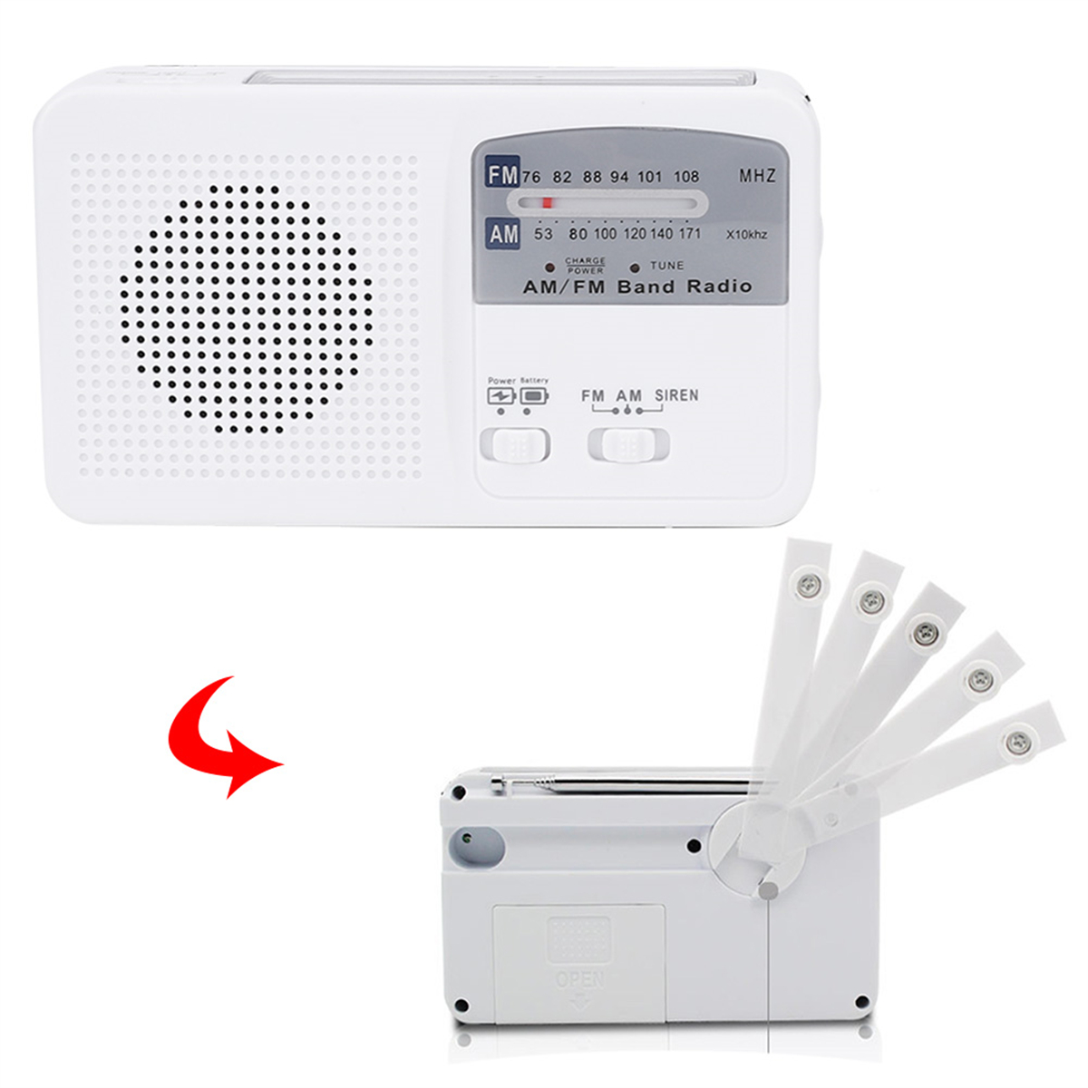 Weißes AM/FM-Radio. Der obere Teil öffnet sich und gibt die Antenne und die Rückseite frei.