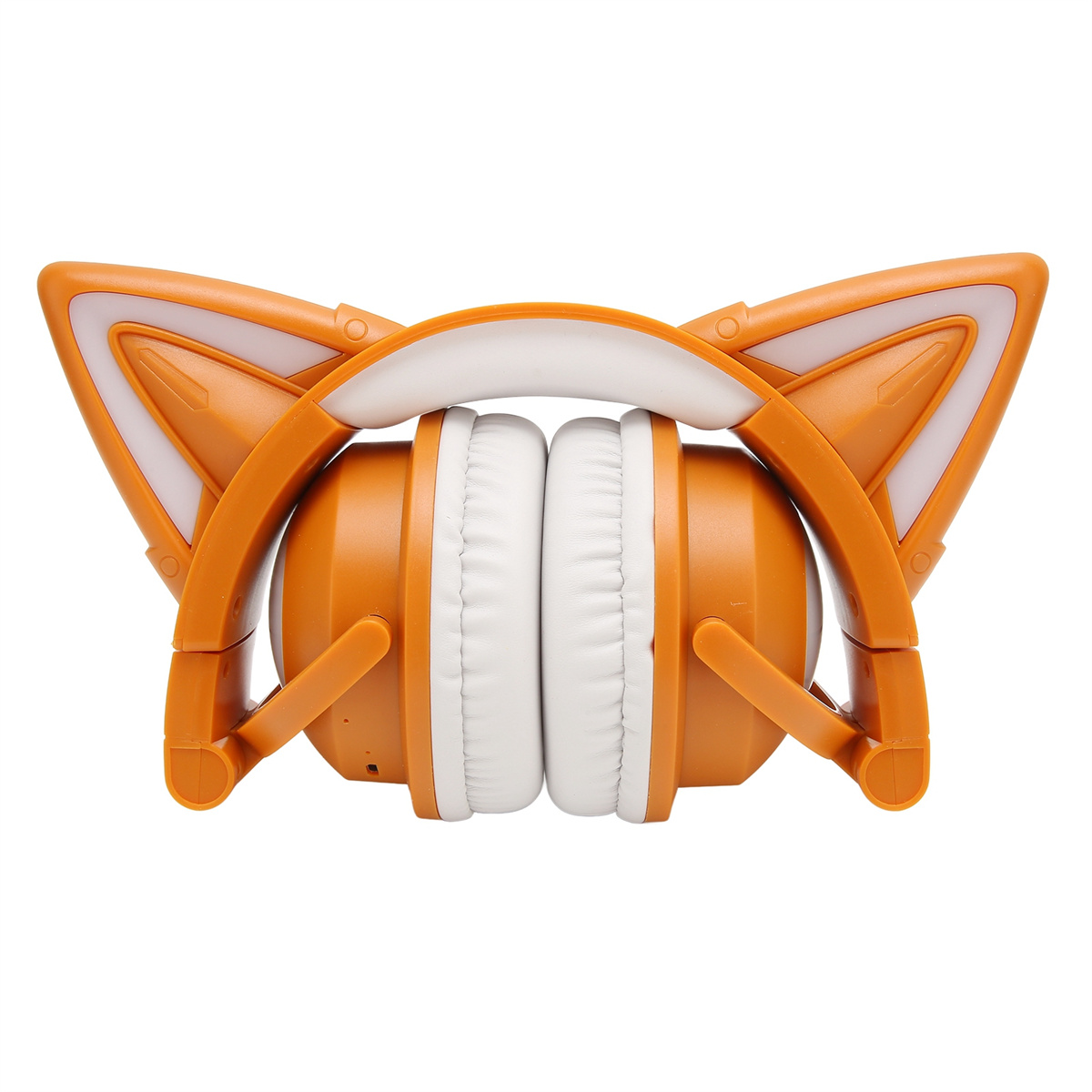 Orangefarbene Fuchsohr-Kopfhörer, zusammengeklappt. Weiße Polsterung an den Ohrmuscheln.