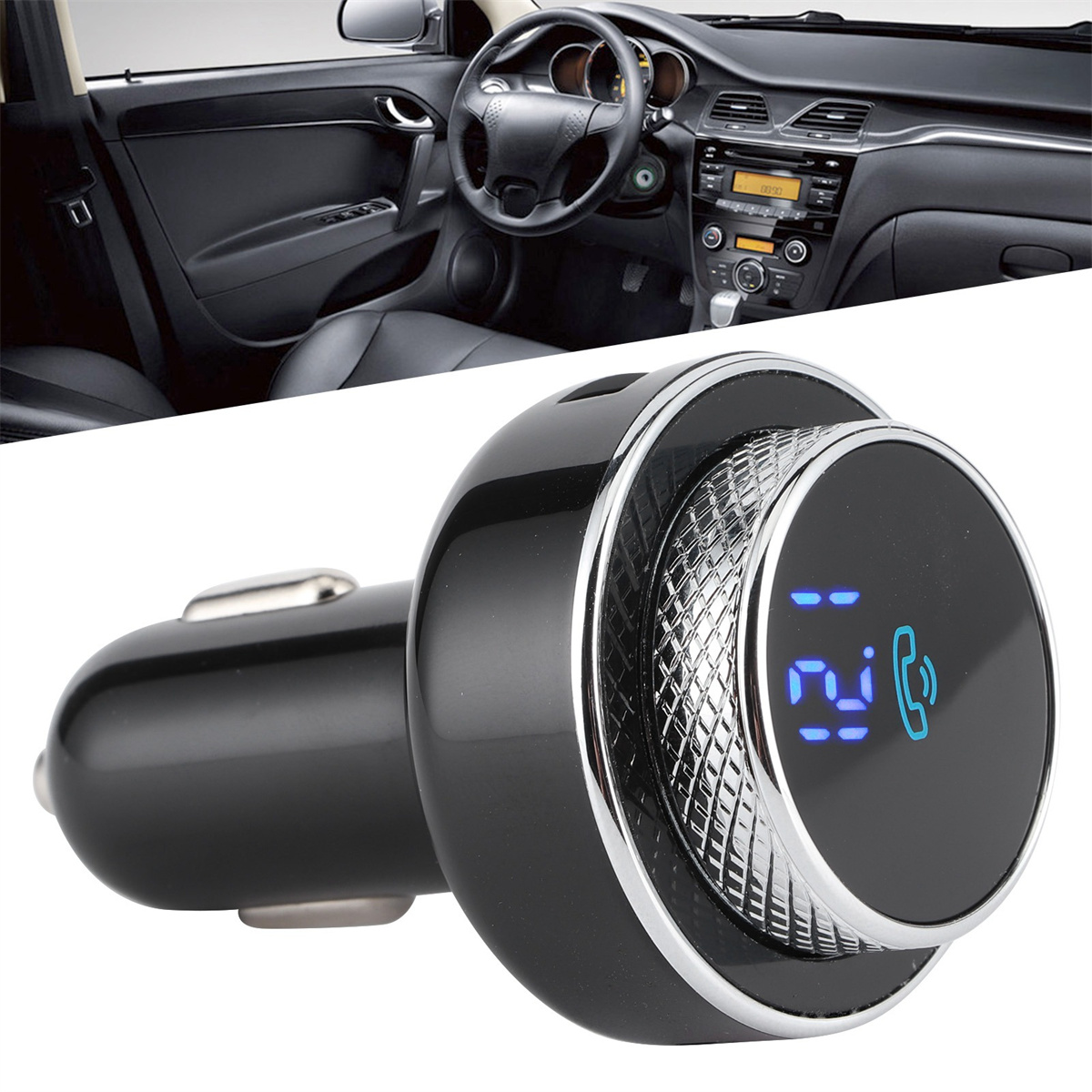 Ein schwarzes Gerät ist an die Konsole eines Autos angeschlossen und zeigt eine blaue Zahl an. Der Innenraum eines Autos ist im Hintergrund.