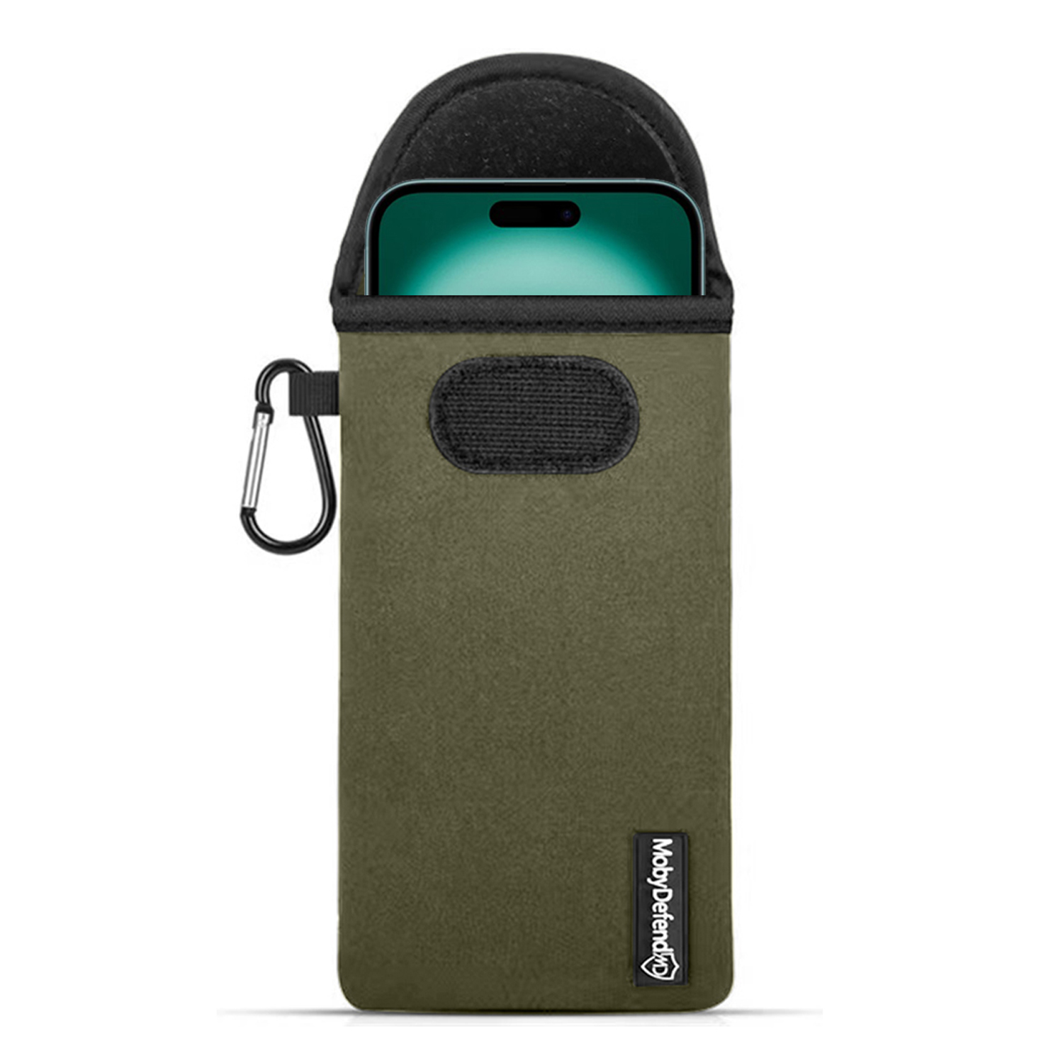 Housse de téléphone verte avec mousqueton. Un téléphone partiellement visible à l'intérieur de la housse.