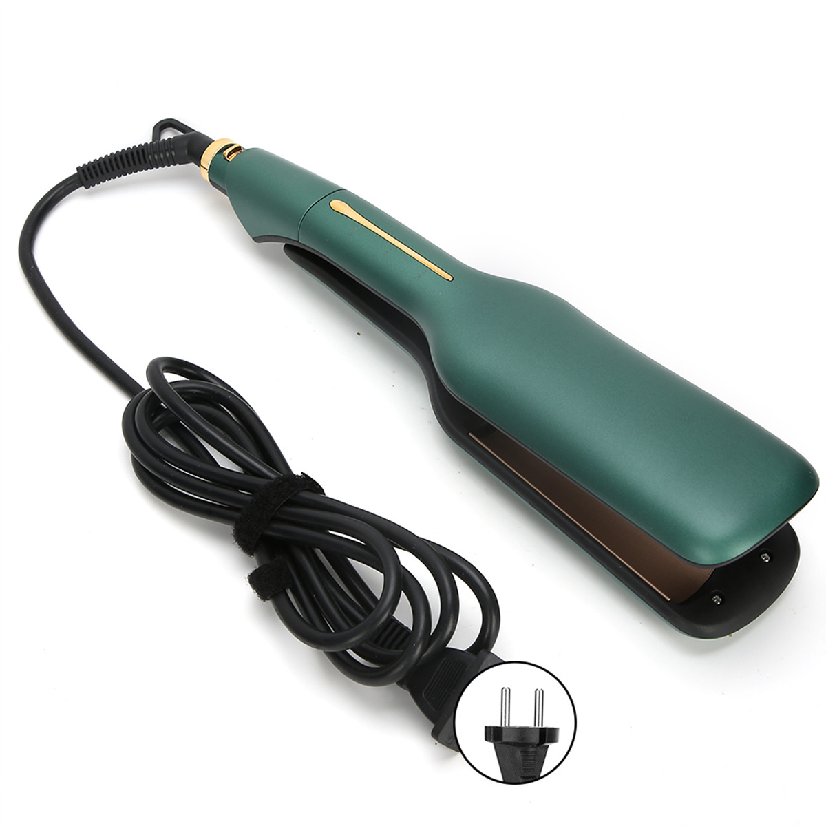 Grünes und schwarzes Glätteisen mit Netzkabel und Stecker, schräge Ansicht.