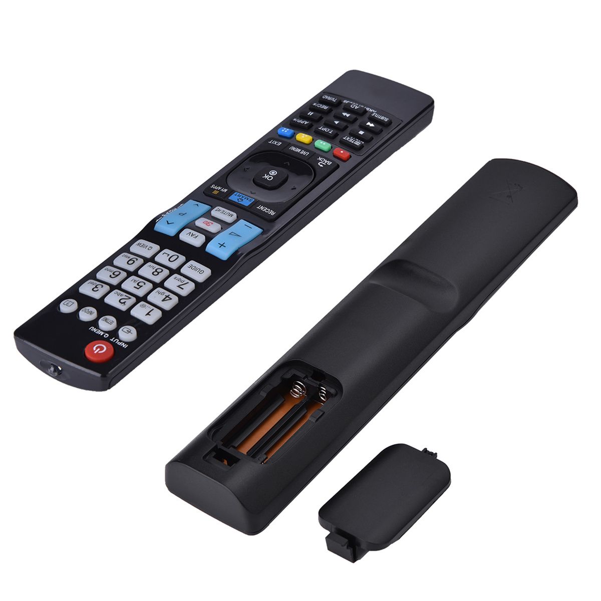 Eine schwarze TV-Fernbedienung mit offenem Batteriefach und abgenommener Abdeckung.