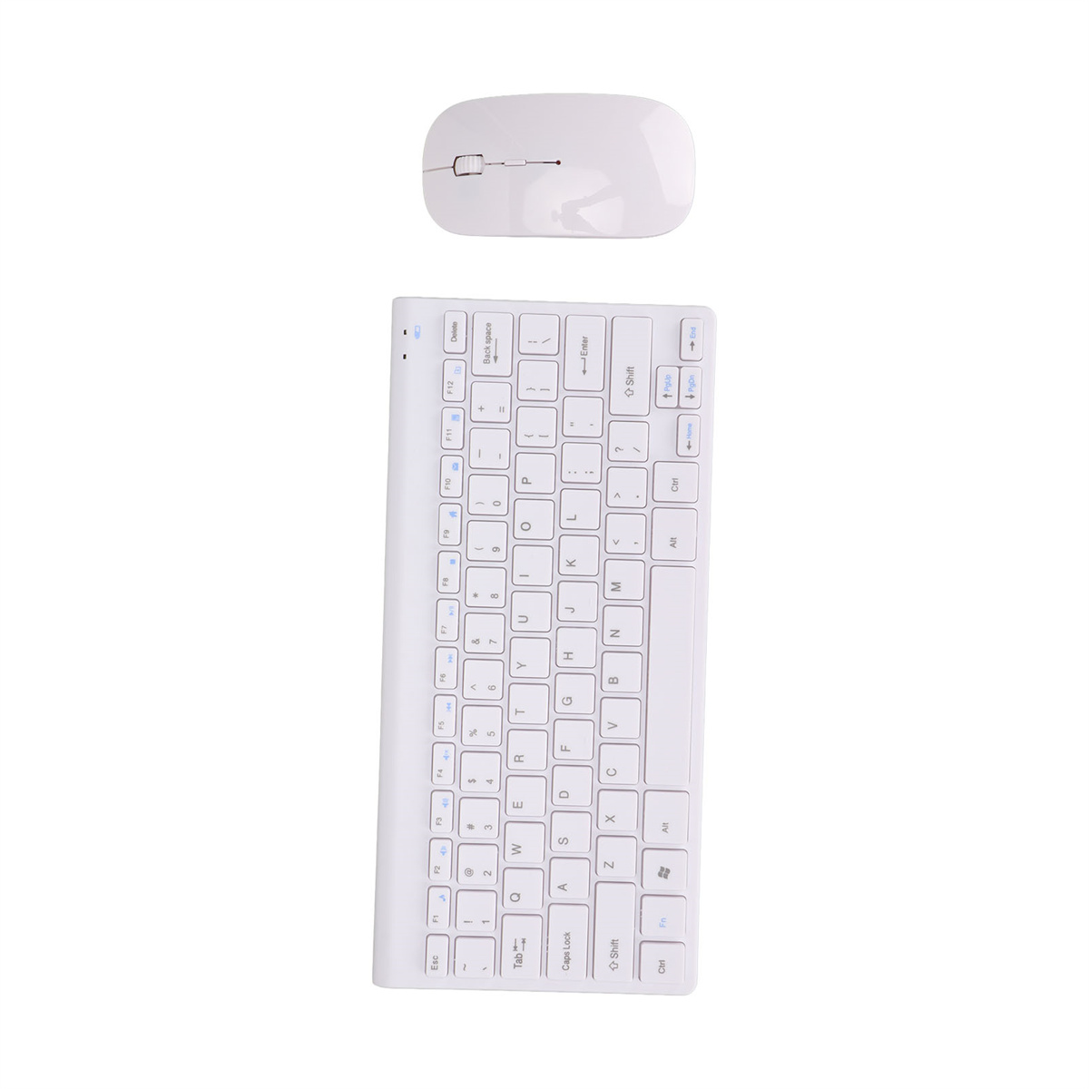 Weiße Tastatur mit kabelloser Maus. Draufsicht. Kompaktes Design.