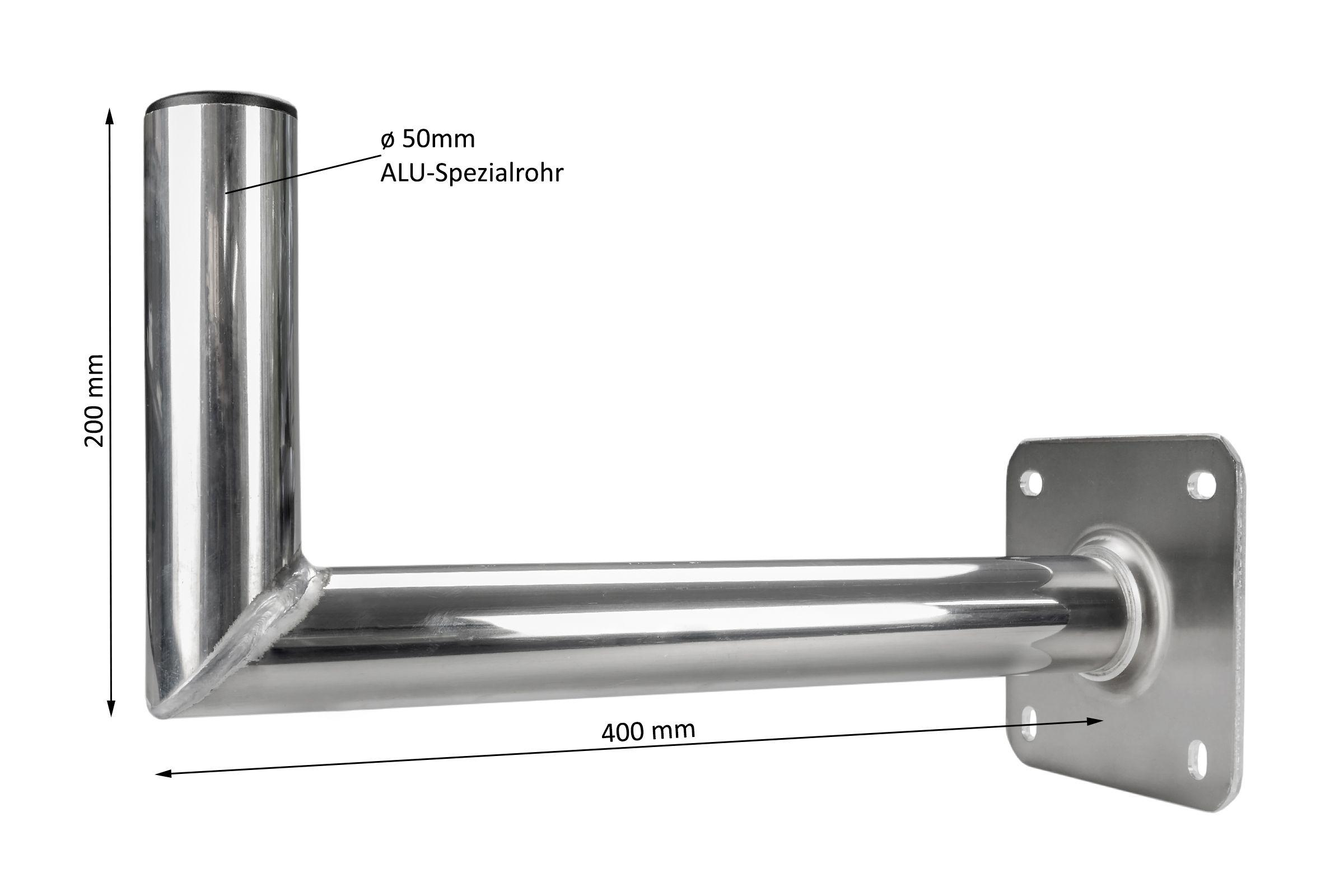 Eine Edelstahlhalterung. Sie hat eine quadratische Basis mit Löchern, einen geraden Arm und ein vertikales Rohr.