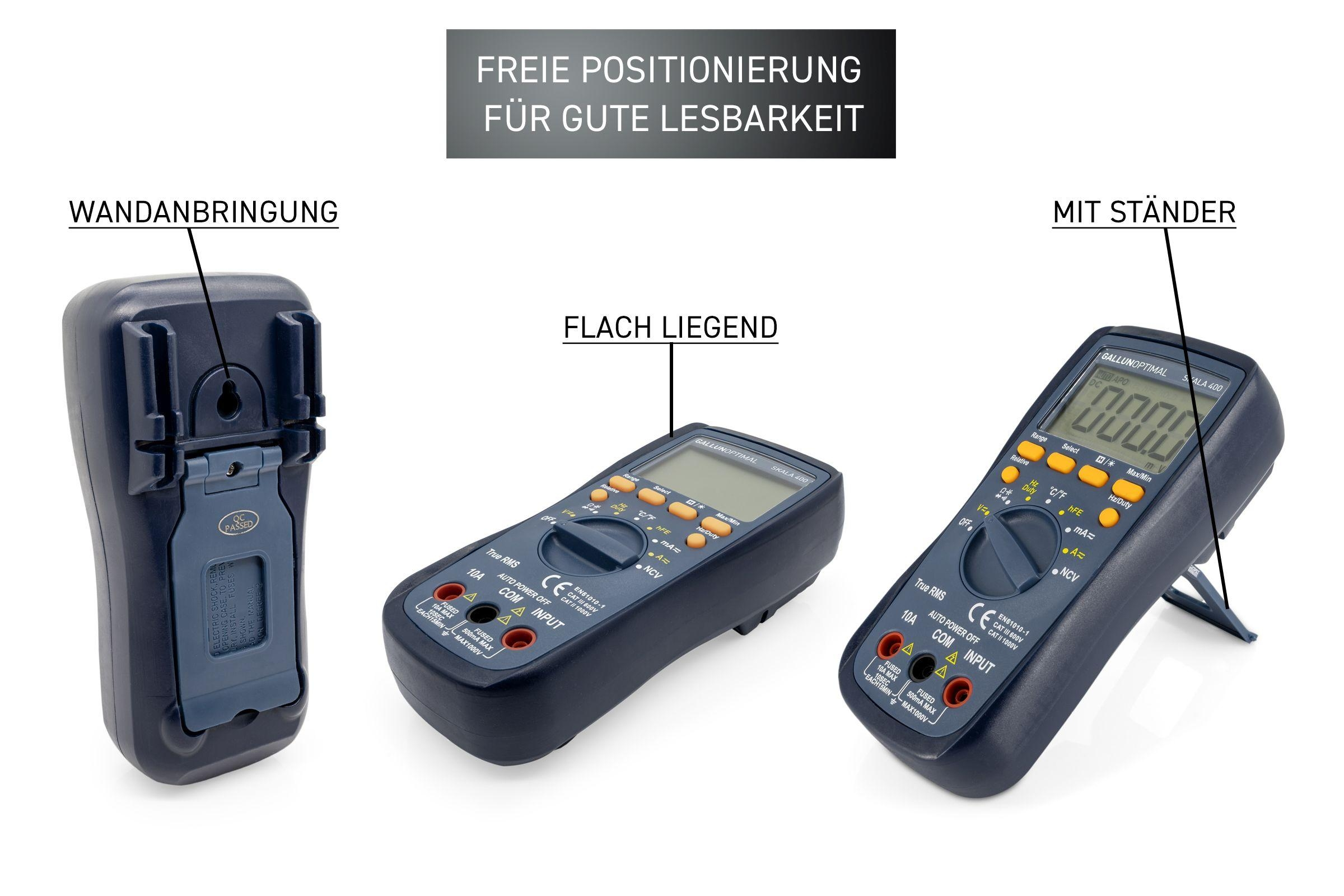 Drei Multimeter. Eines mit Wandhalterung, eines flach, eines mit Ständer.