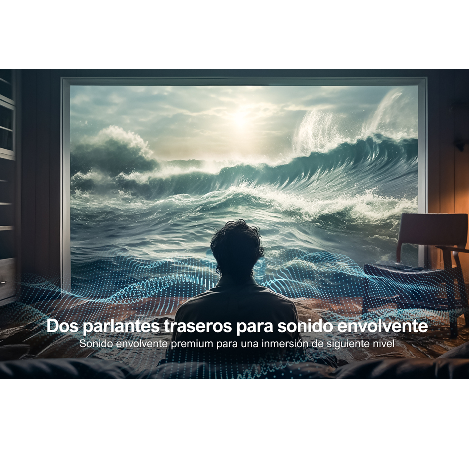 Persona viendo una pantalla grande que muestra una escena de océano tormentoso.