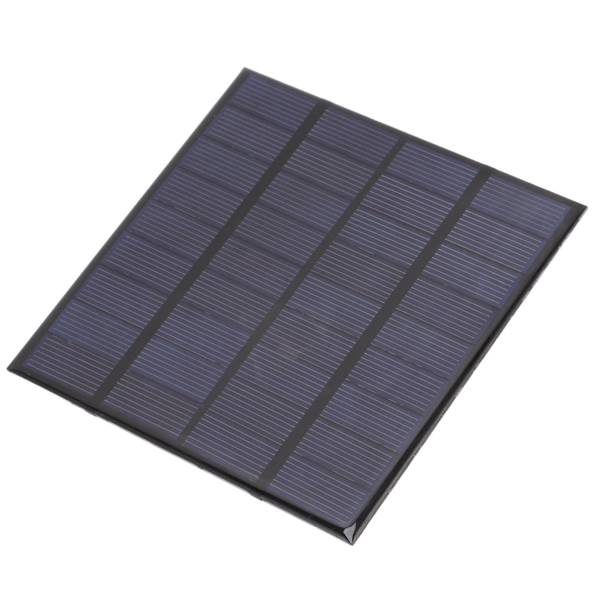 Ein blaues Solarpanel mit vielen kleinen, dunkelblauen Quadraten. Es ist rechteckig.
