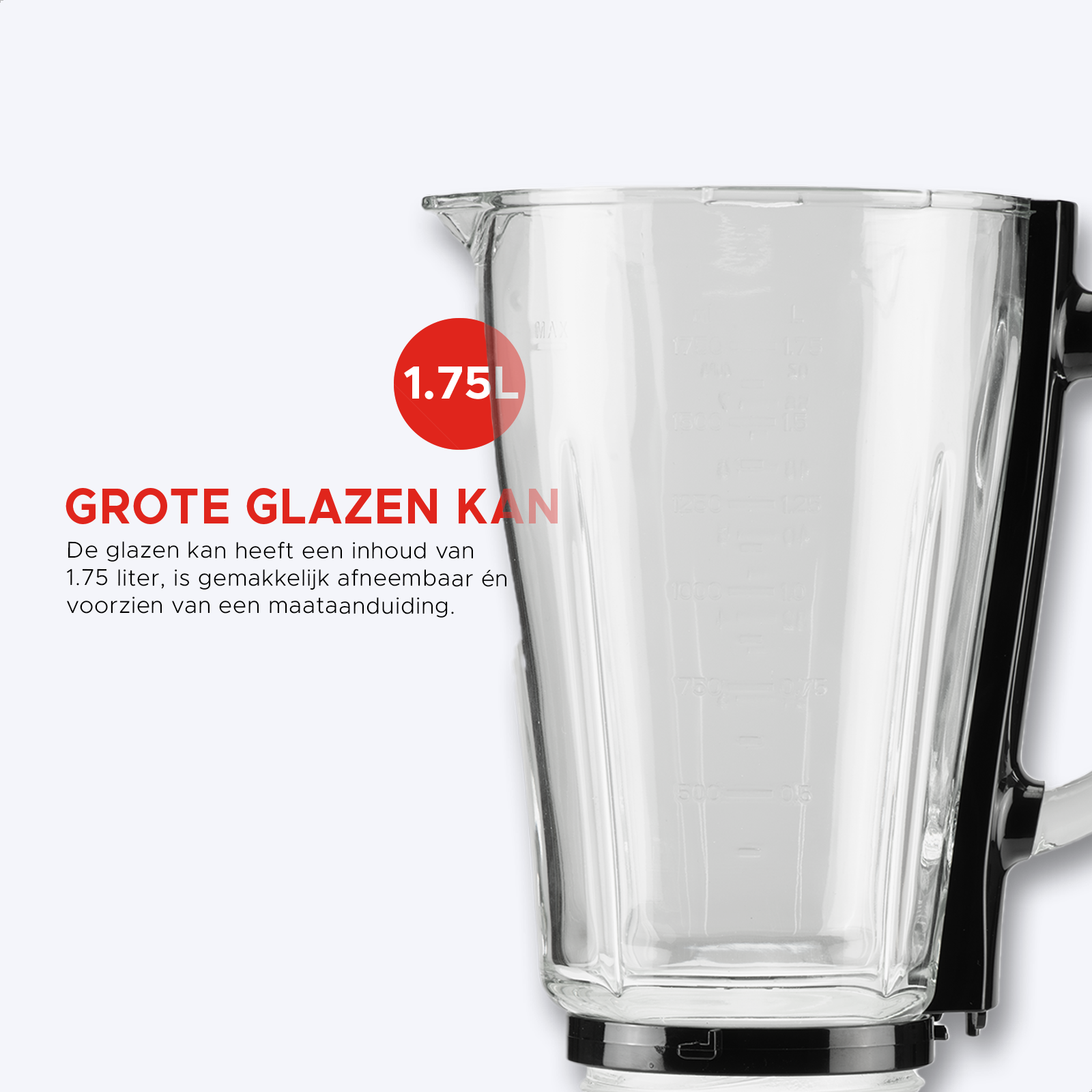Bicchiere del frullatore in vetro trasparente con manico nero. Testo: 1,75L.