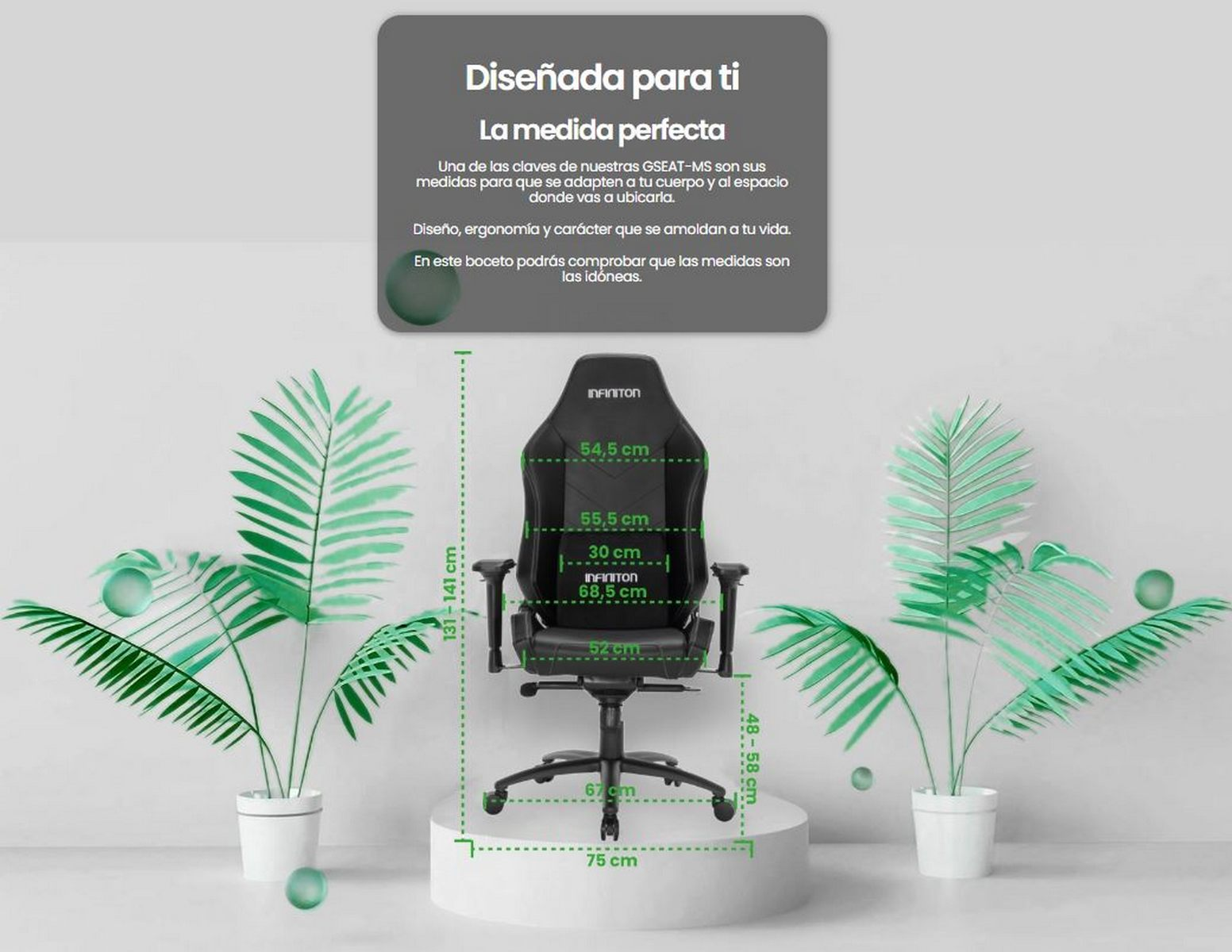 Silla gamer con dimensiones y detalles, sobre plataforma blanca con plantas verdes a los lados.