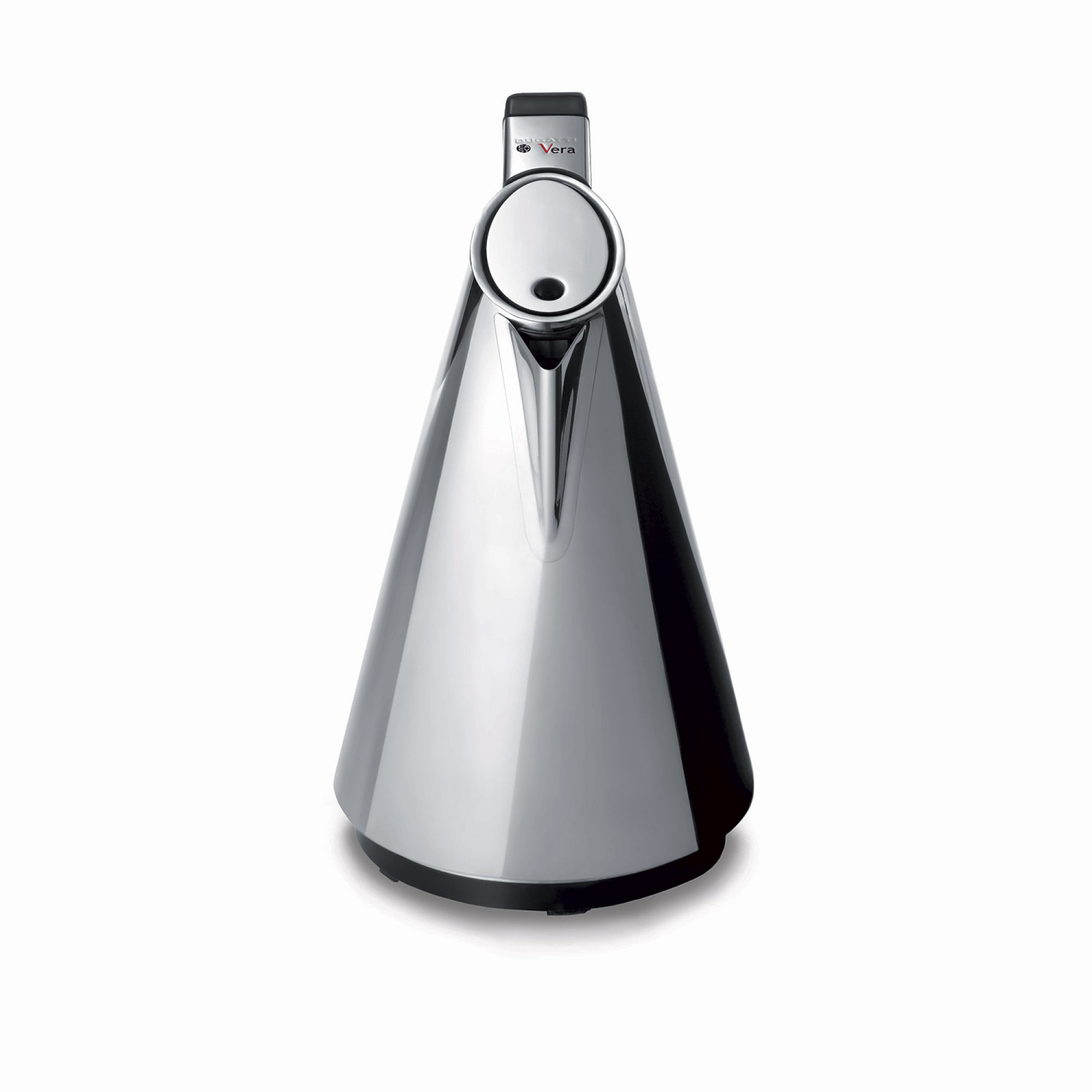 Bollitore elettrico argentato a forma di cono. Base e dettaglio superiore neri. Sfondo bianco.